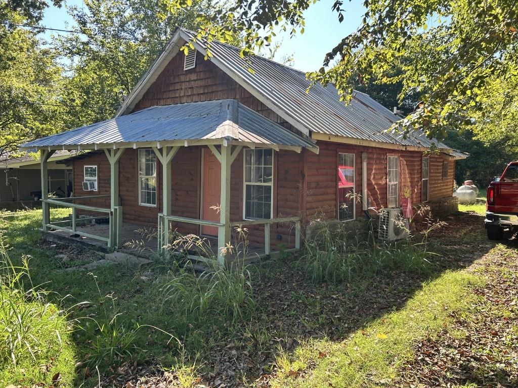 207 Brewer Avenue Property Photo 9