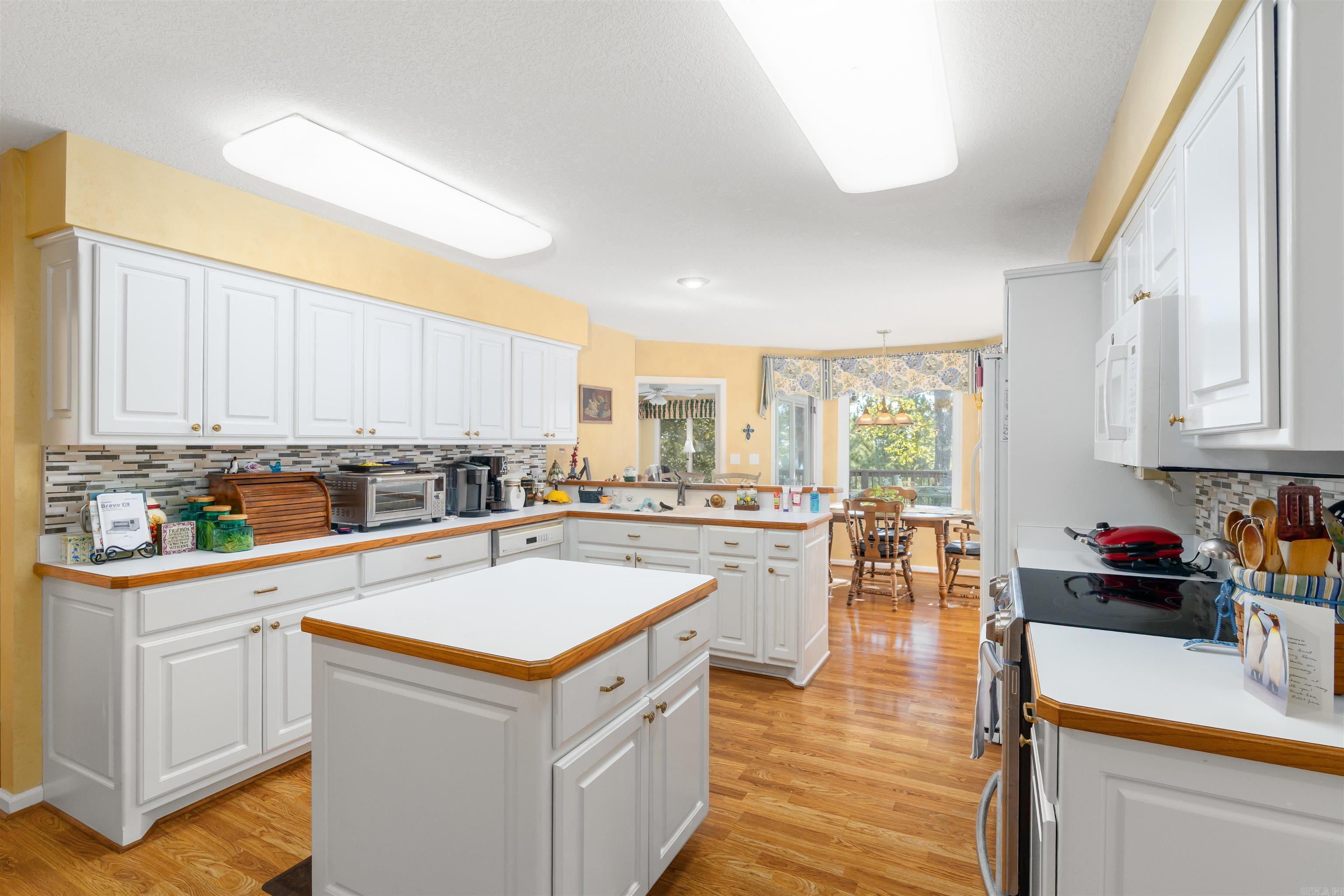 28 Ciclamor Way Property Photo 16