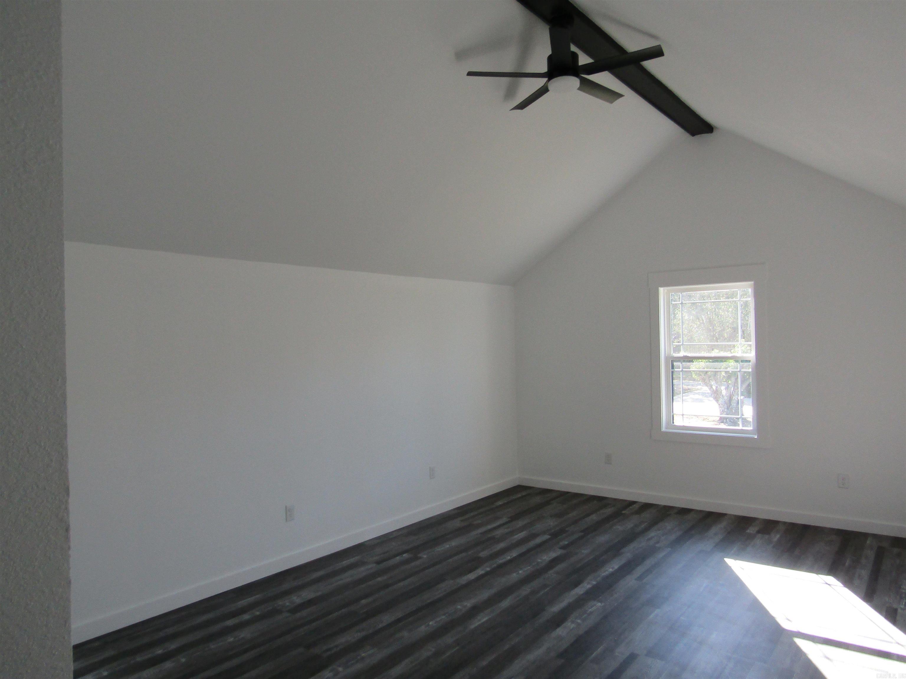 2501 Barnhill Road Property Photo 24