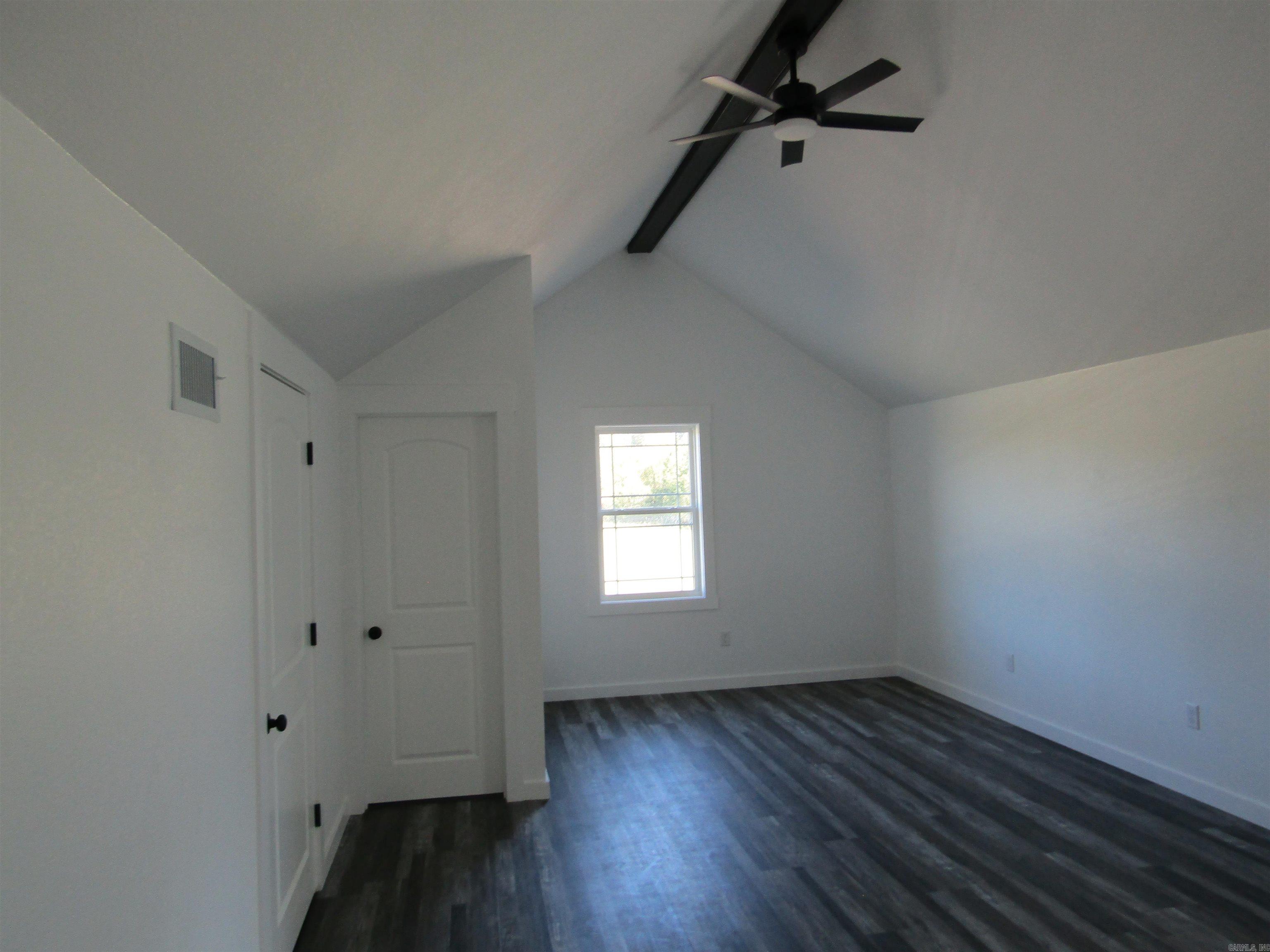 2501 Barnhill Road Property Photo 28