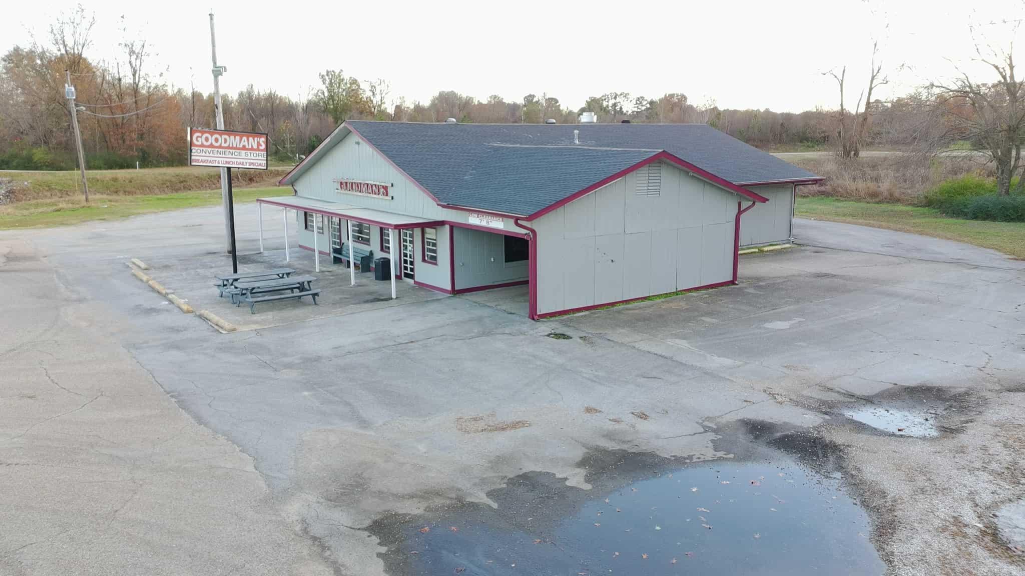 1006 N 135 Highway Property Photo 19