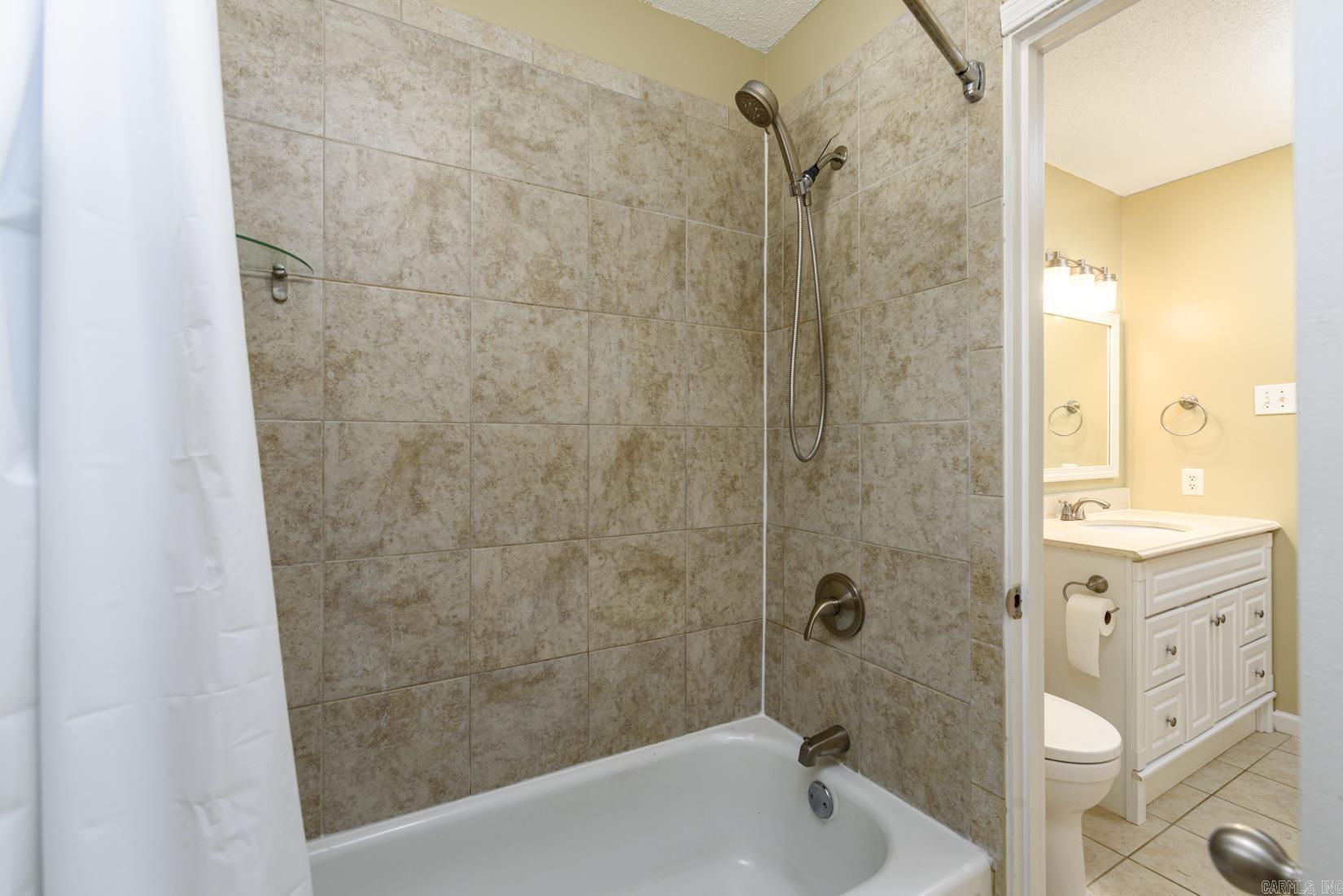 9206 Woodbine Drive Property Photo 19