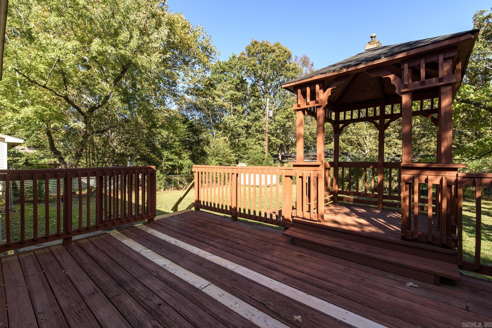 9206 Woodbine Drive Property Photo 25