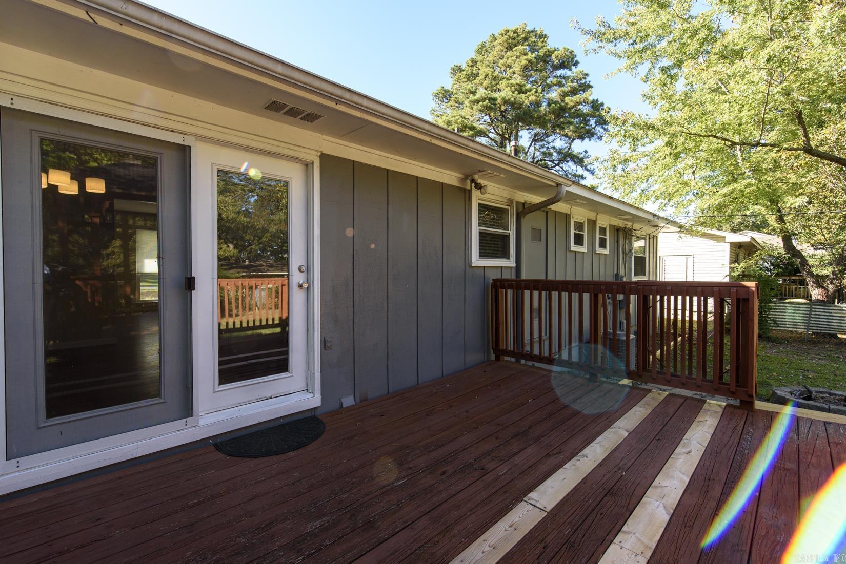9206 Woodbine Drive Property Photo 28