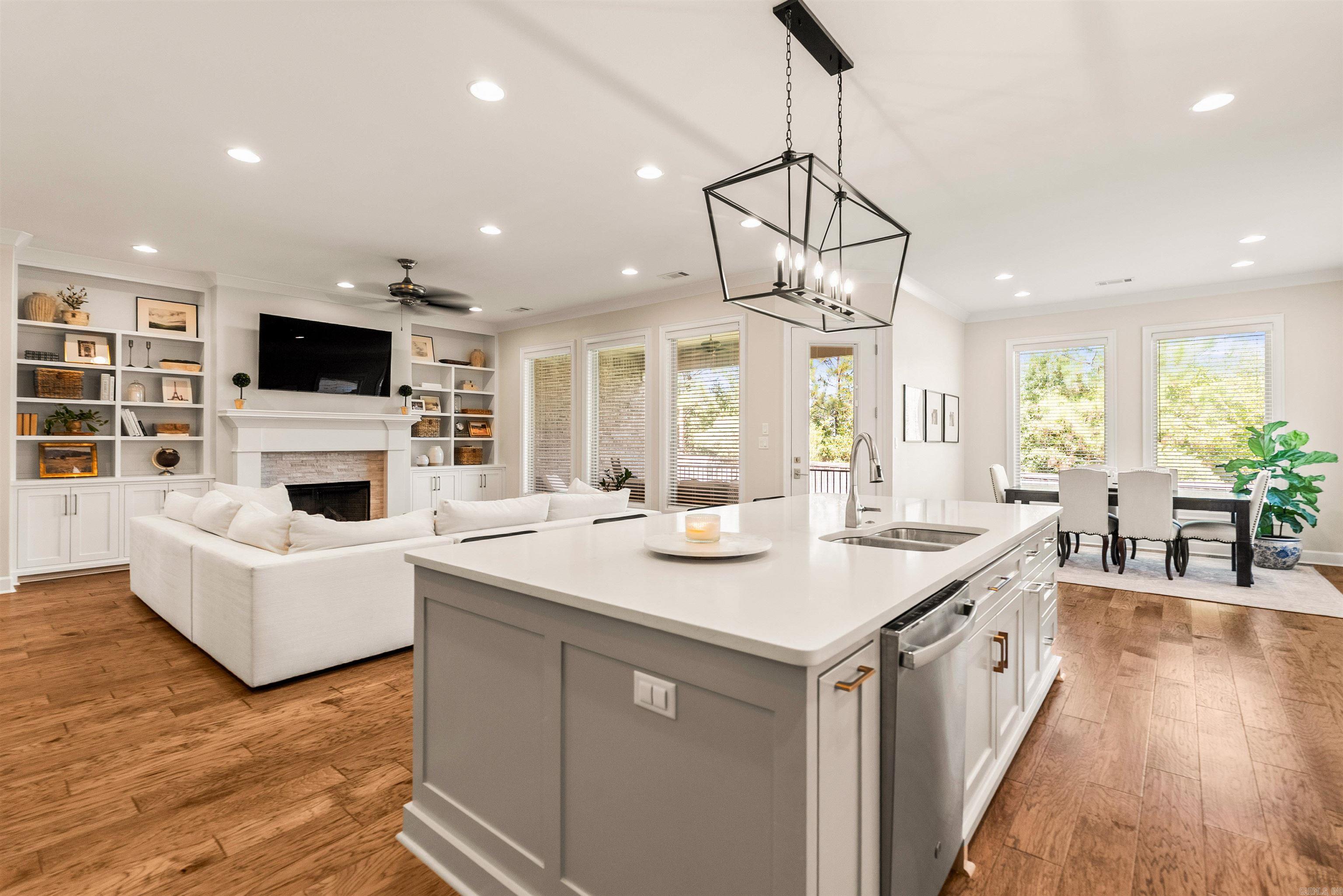 108 Belles Fleurs Boulevard Property Photo 6