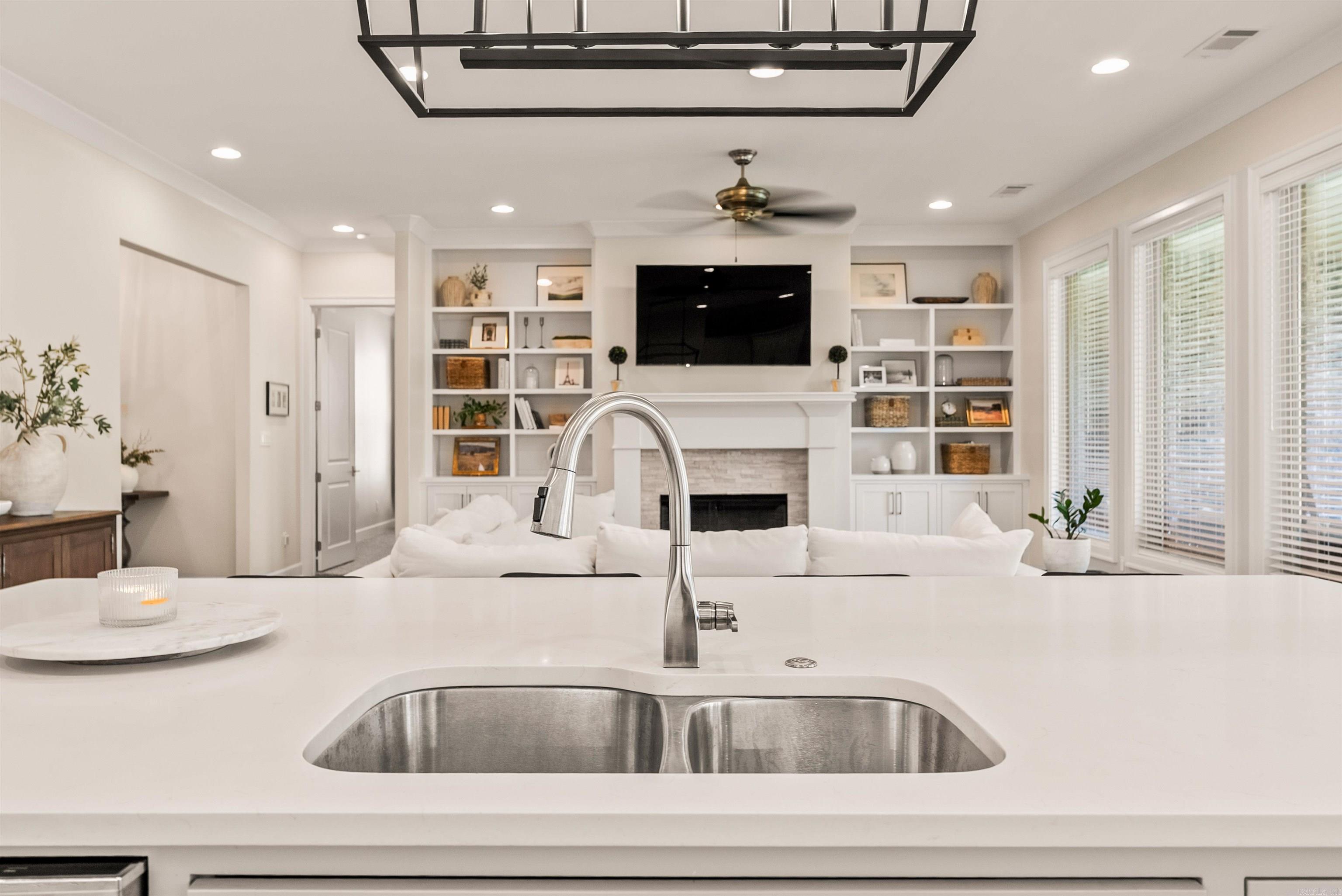 108 Belles Fleurs Boulevard Property Photo 13