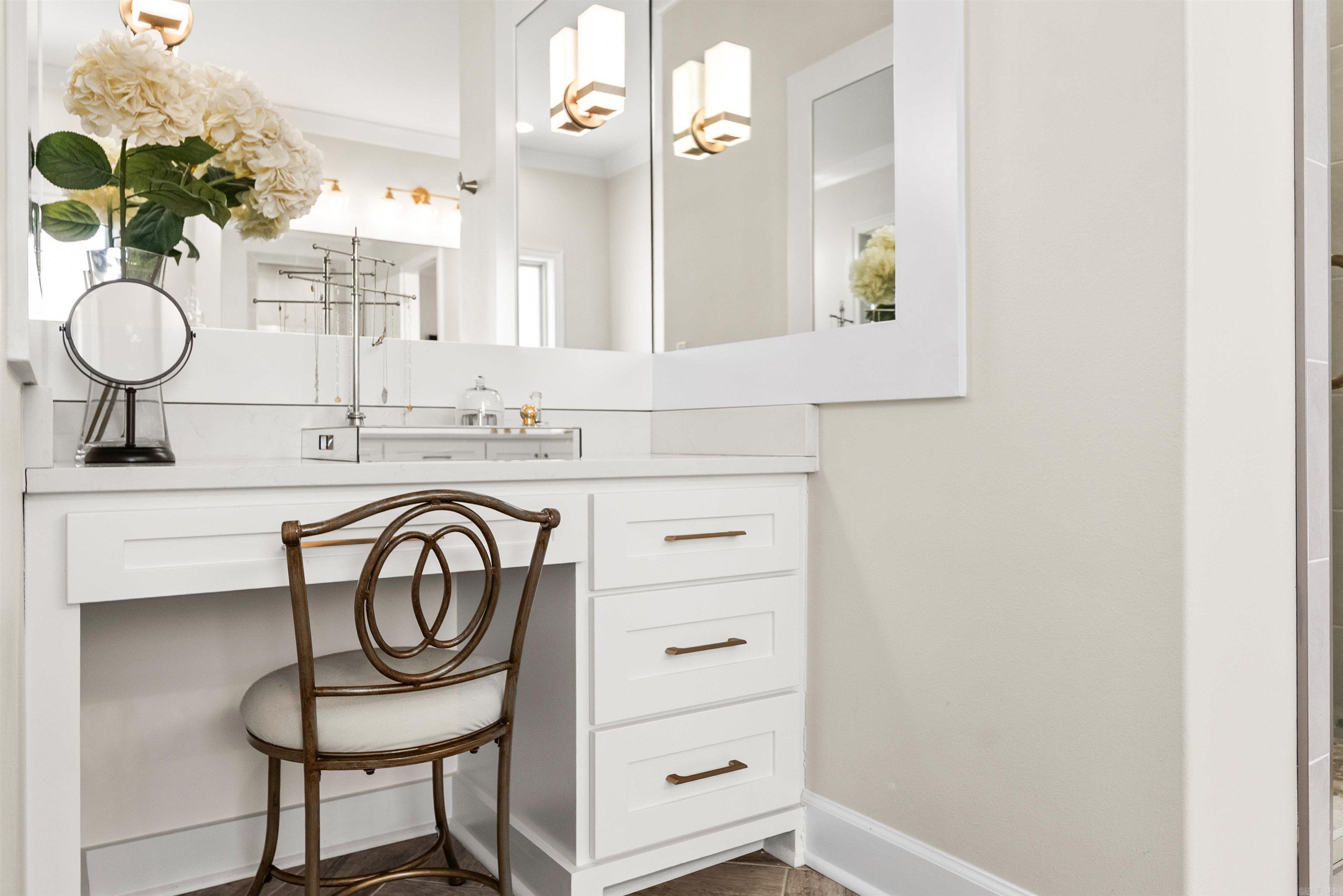 108 Belles Fleurs Boulevard Property Photo 20