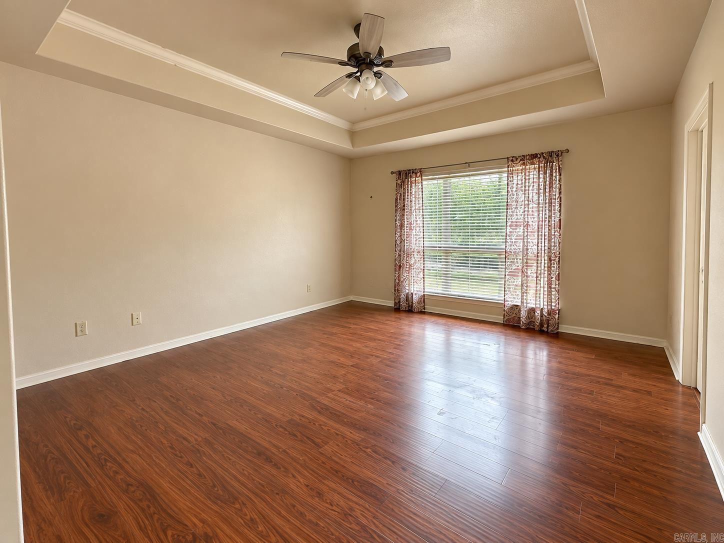 2506 Elaine Street Property Photo 8
