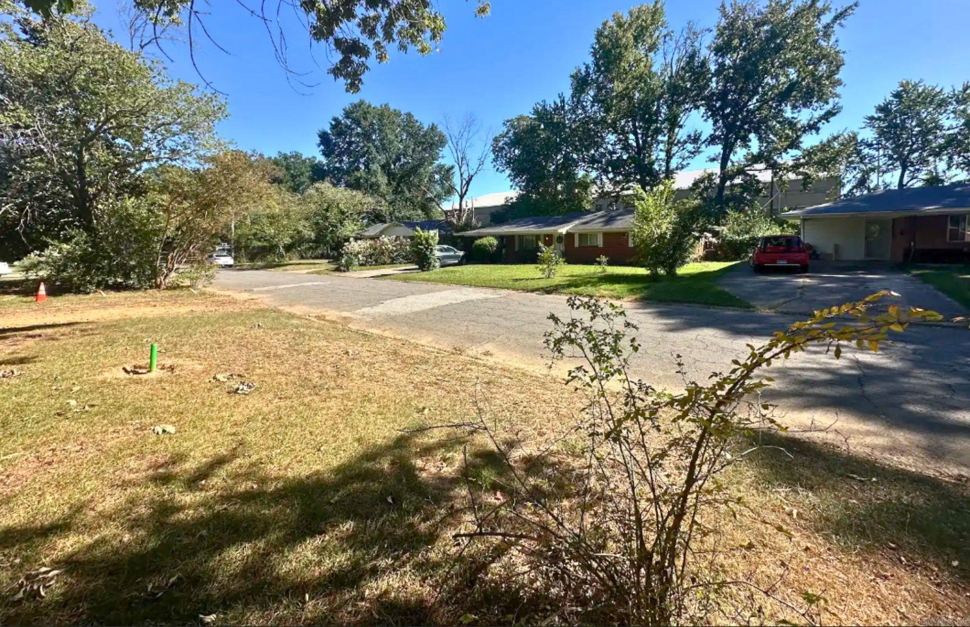 2226 Lee Ave Property Photo 6