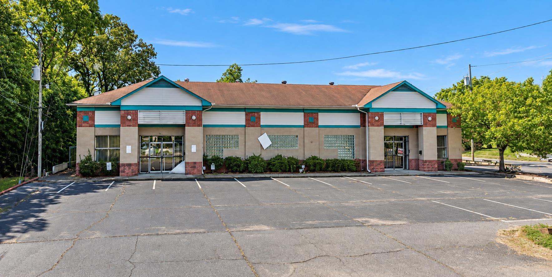 2501 S Arch Street Property Photo 1