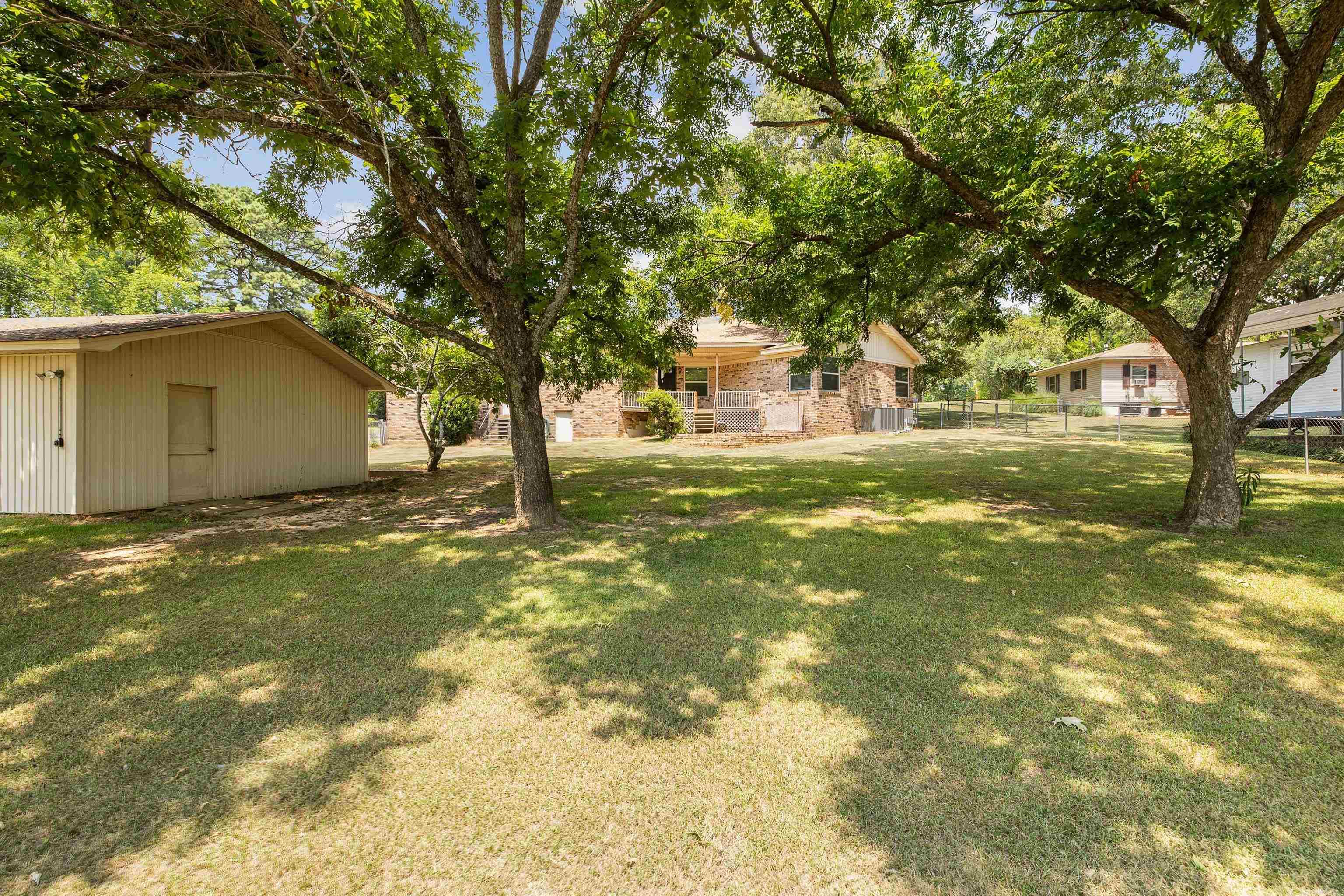 305 Ruth Street Property Photo 29