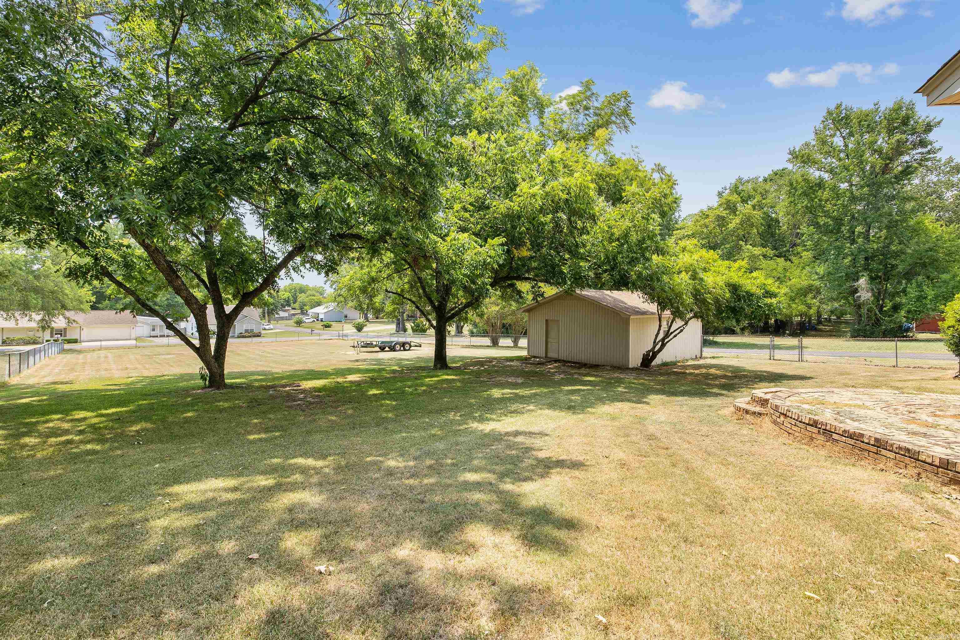 305 Ruth Street Property Photo 32