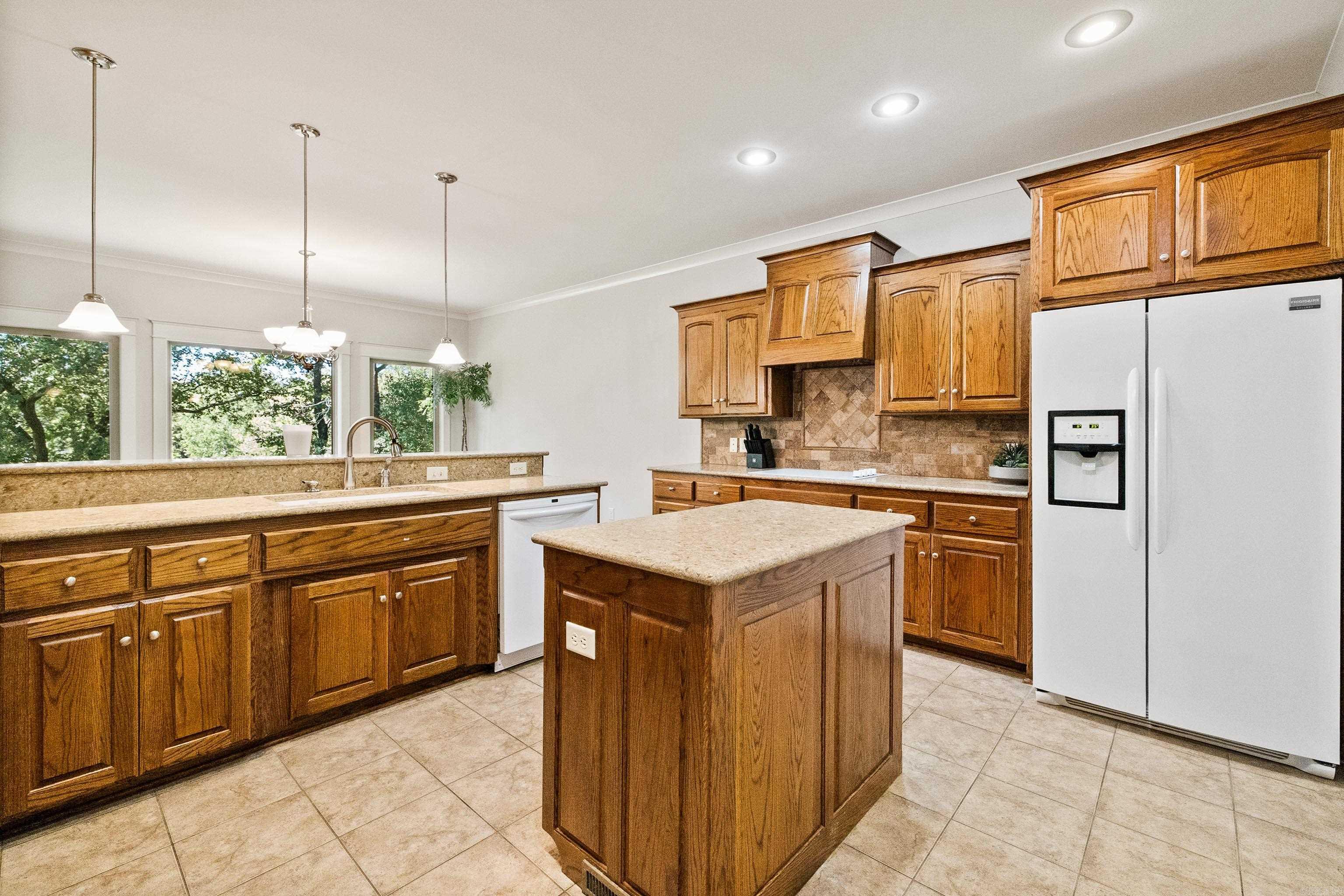 3010 Coldwater Drive Property Photo 10