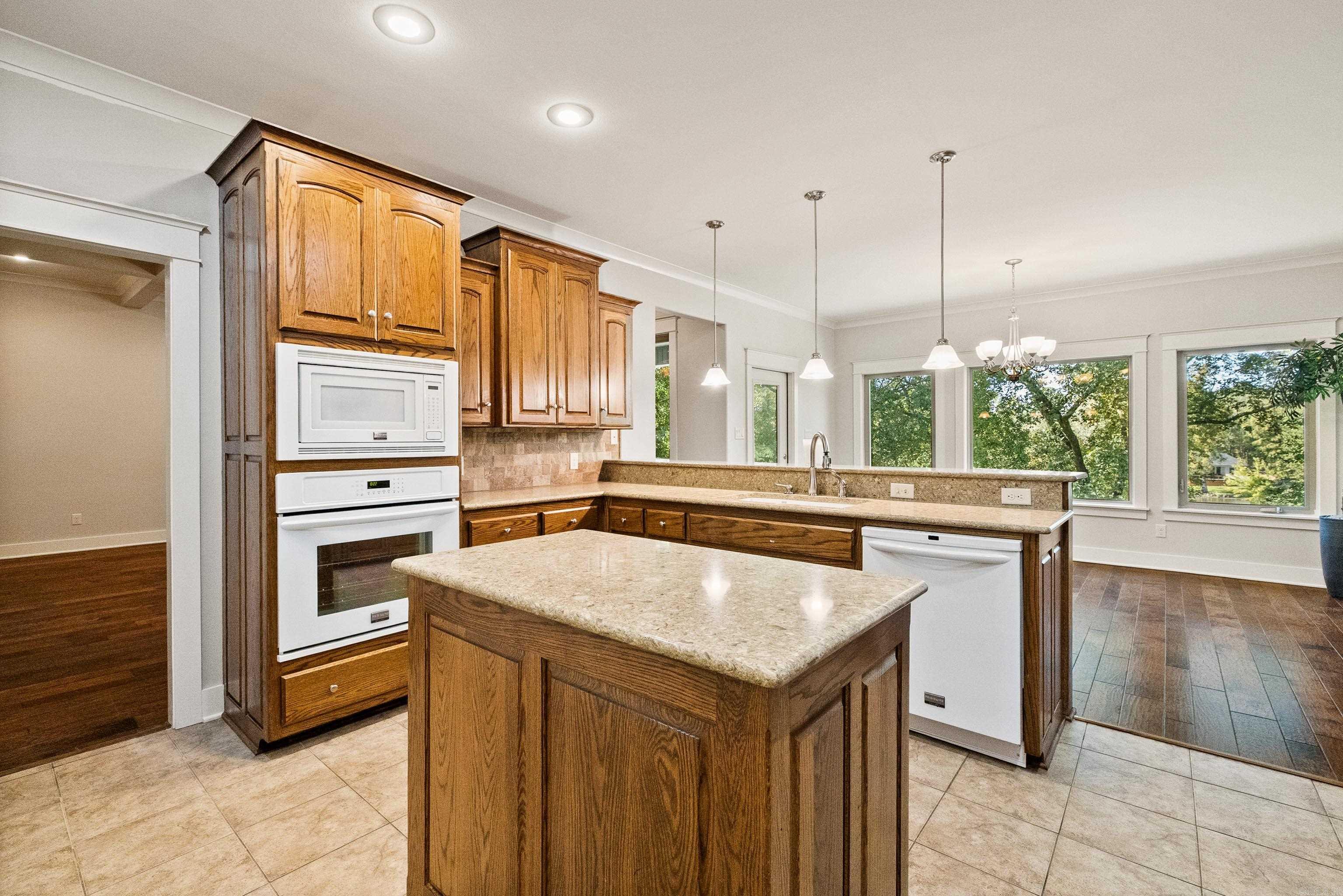 3010 Coldwater Drive Property Photo 11