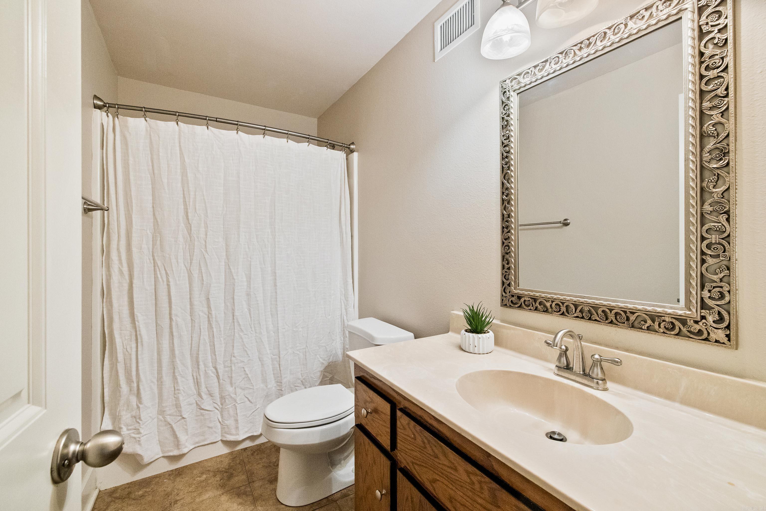 3010 Coldwater Drive Property Photo 27