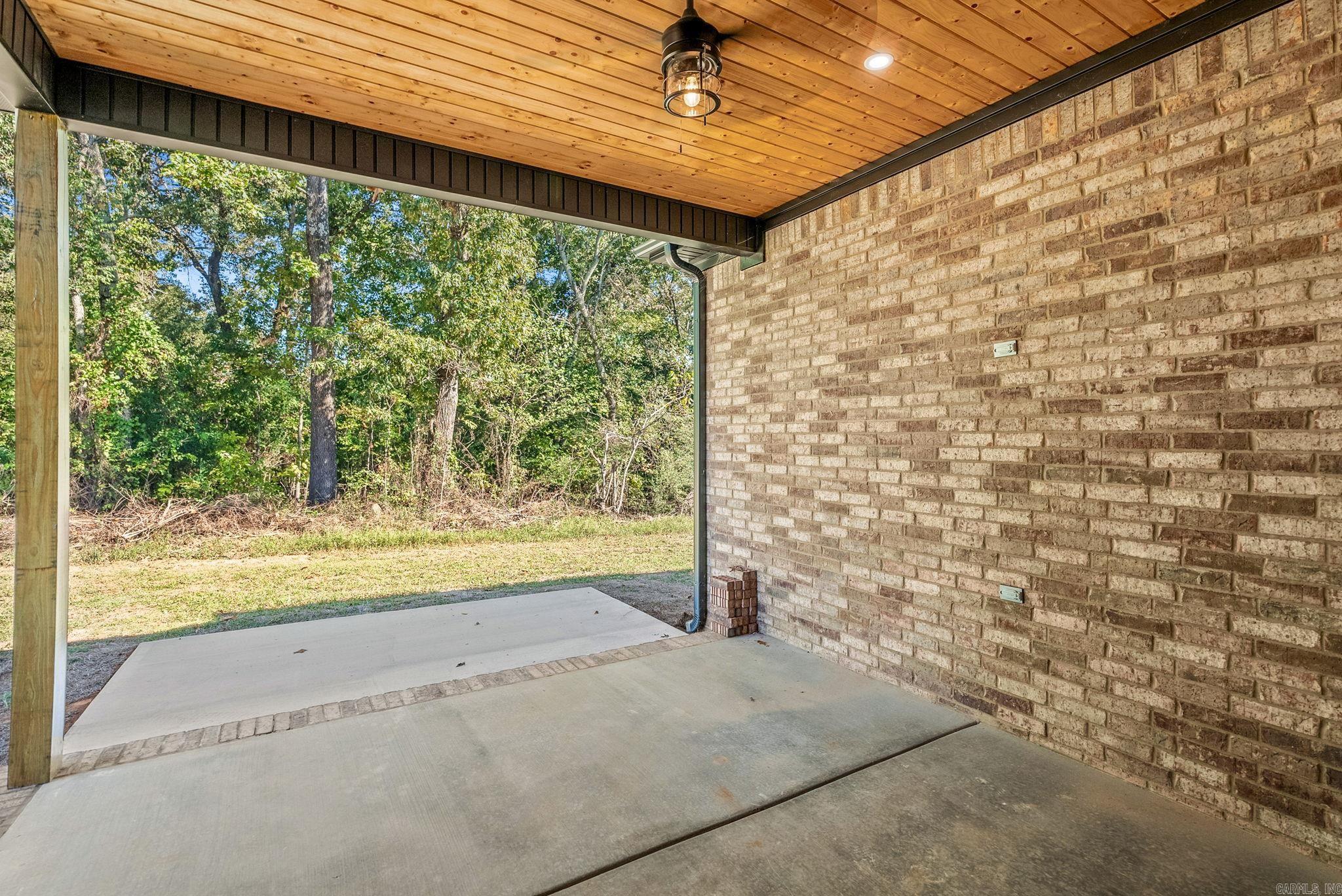 18 Avondale Road Property Photo 35