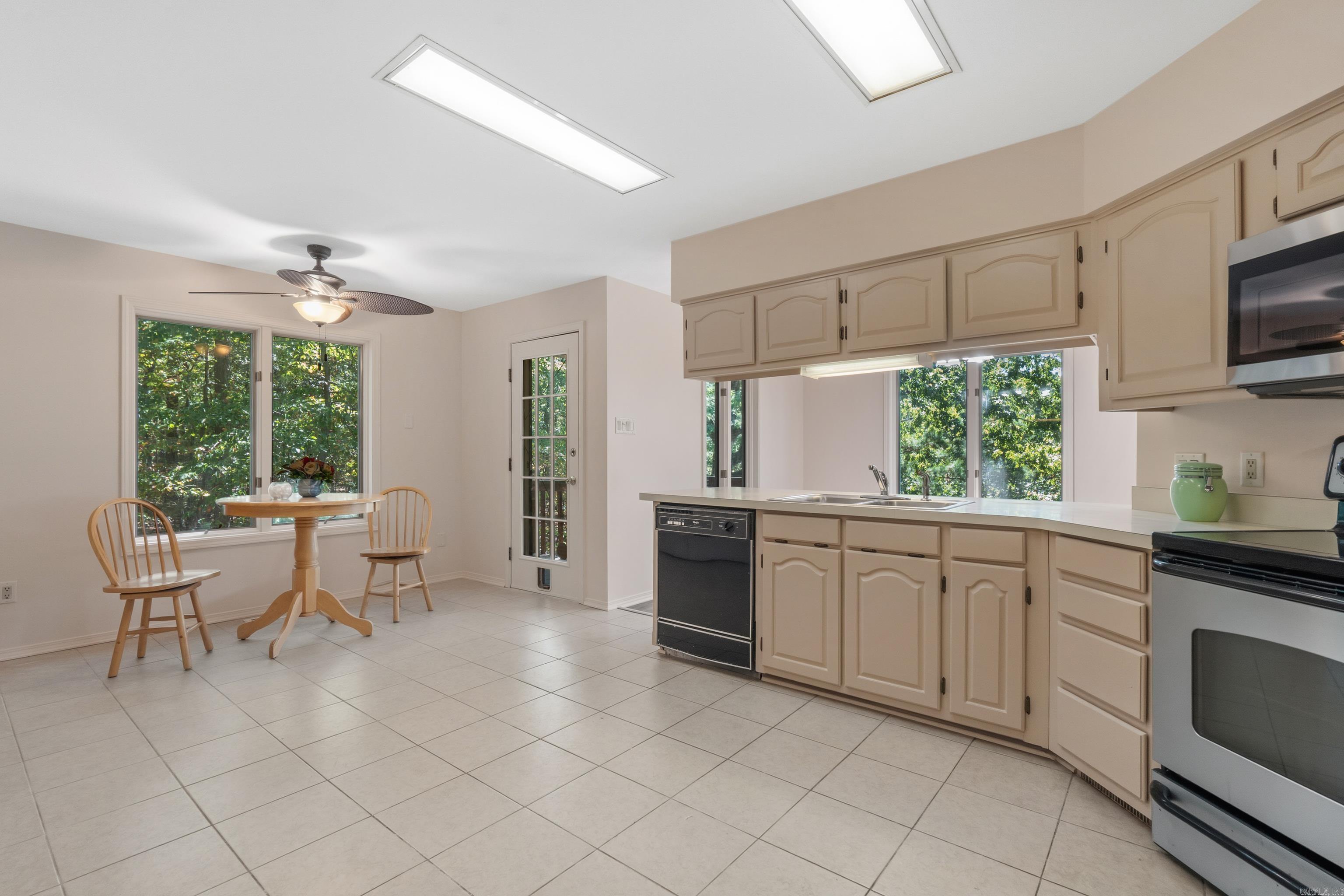 5 Andar Lane Property Photo 16