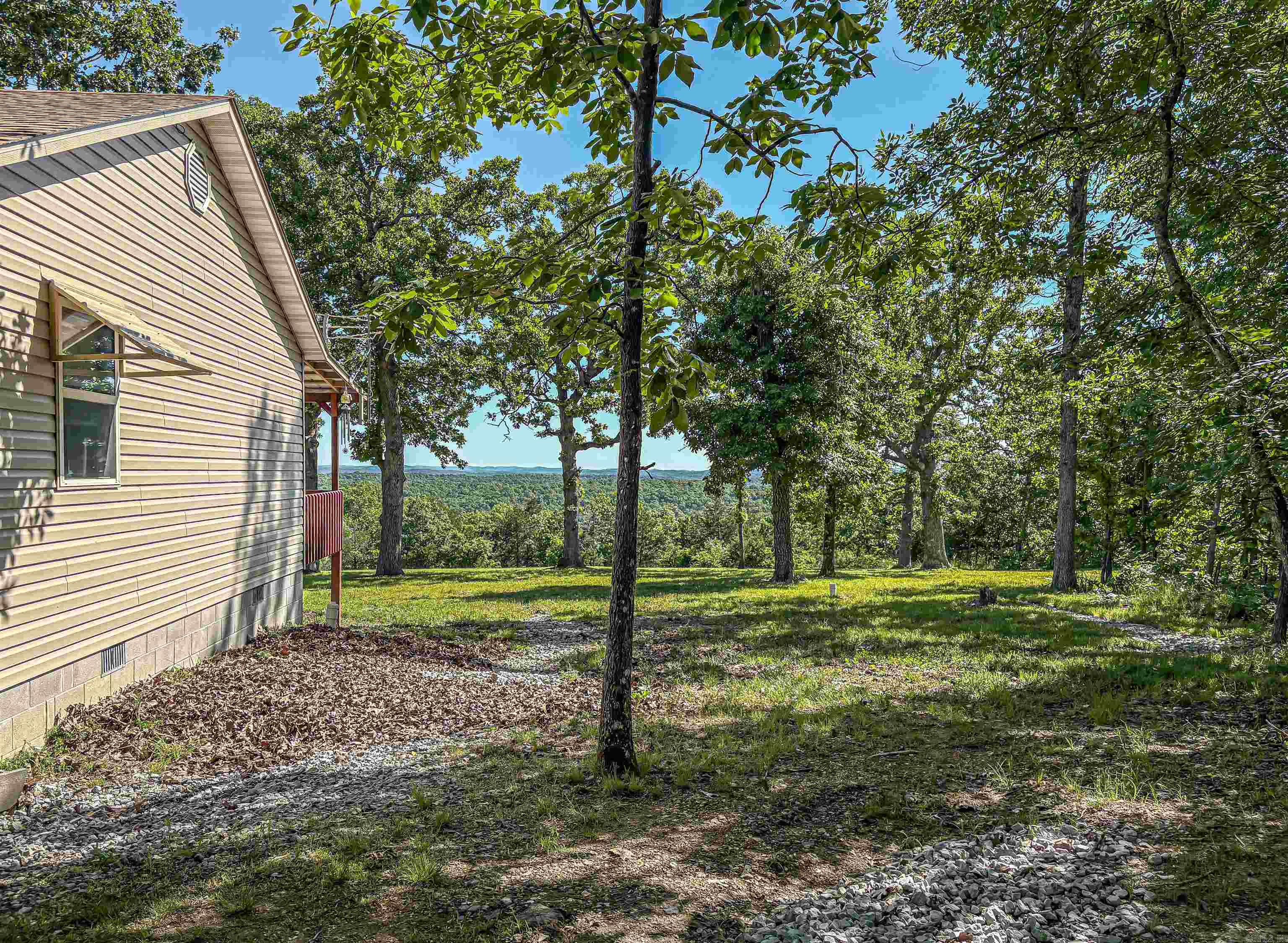 823 Mc 164 Property Photo 13