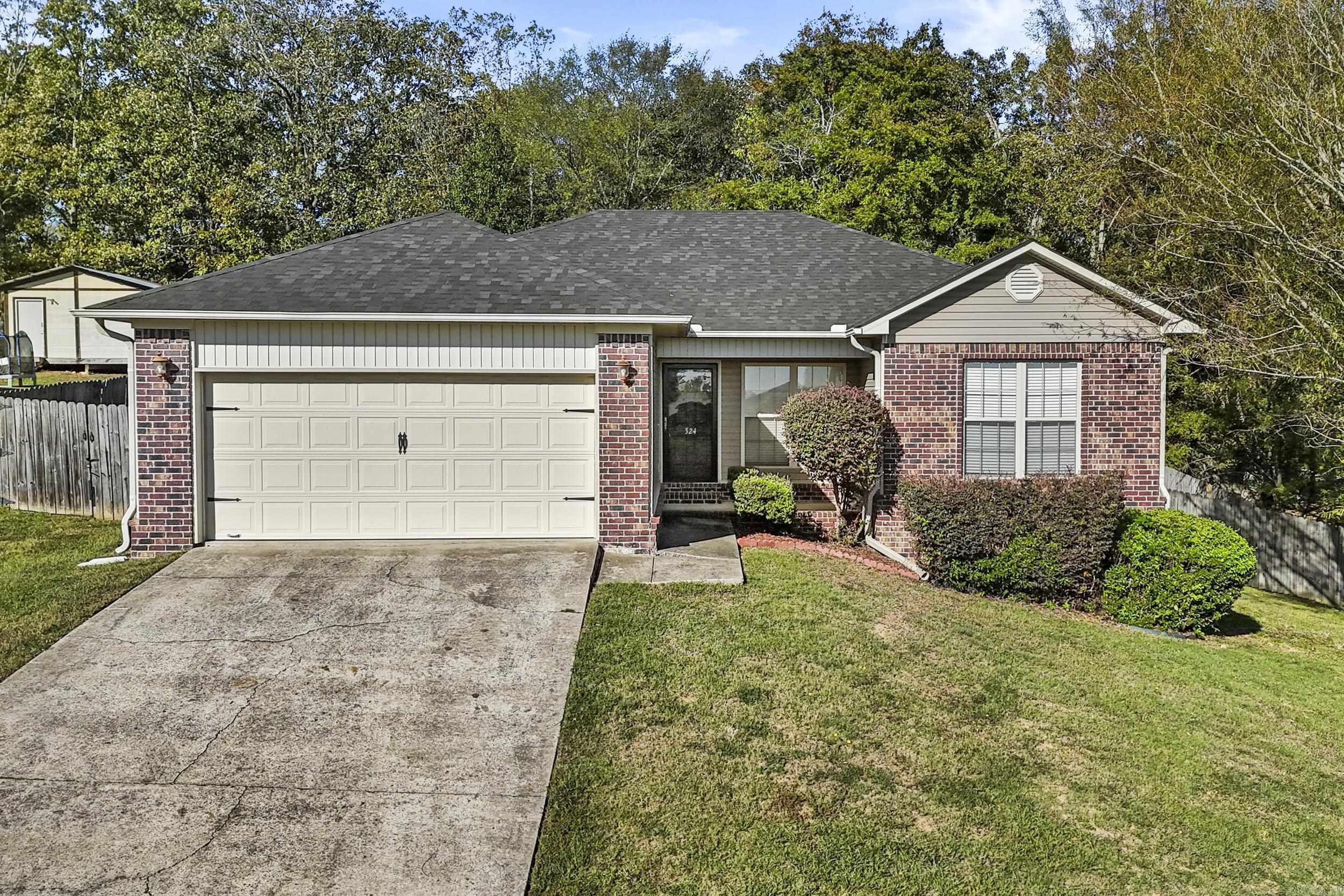 324 Weathering Lane Property Photo 2