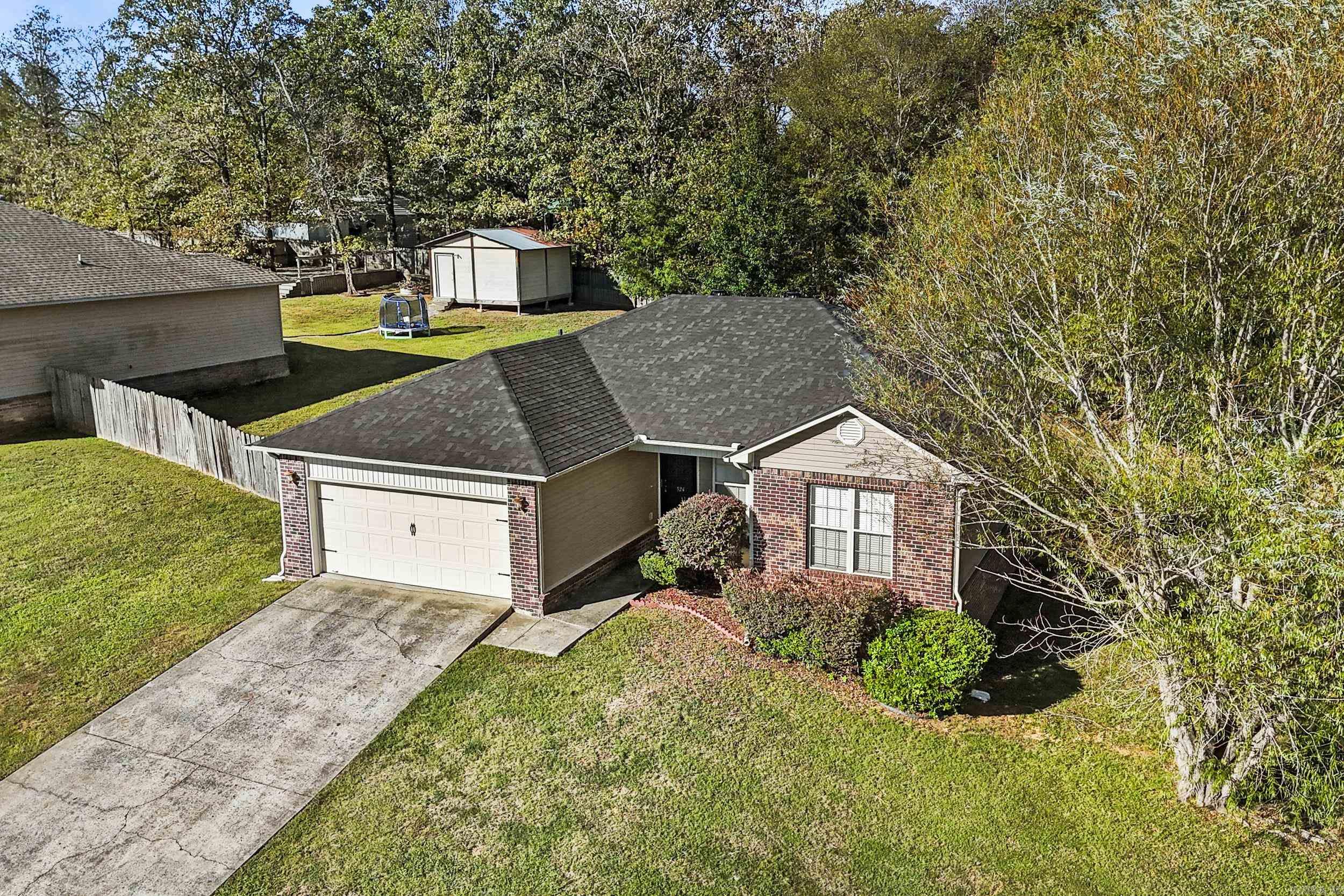 324 Weathering Lane Property Photo 4