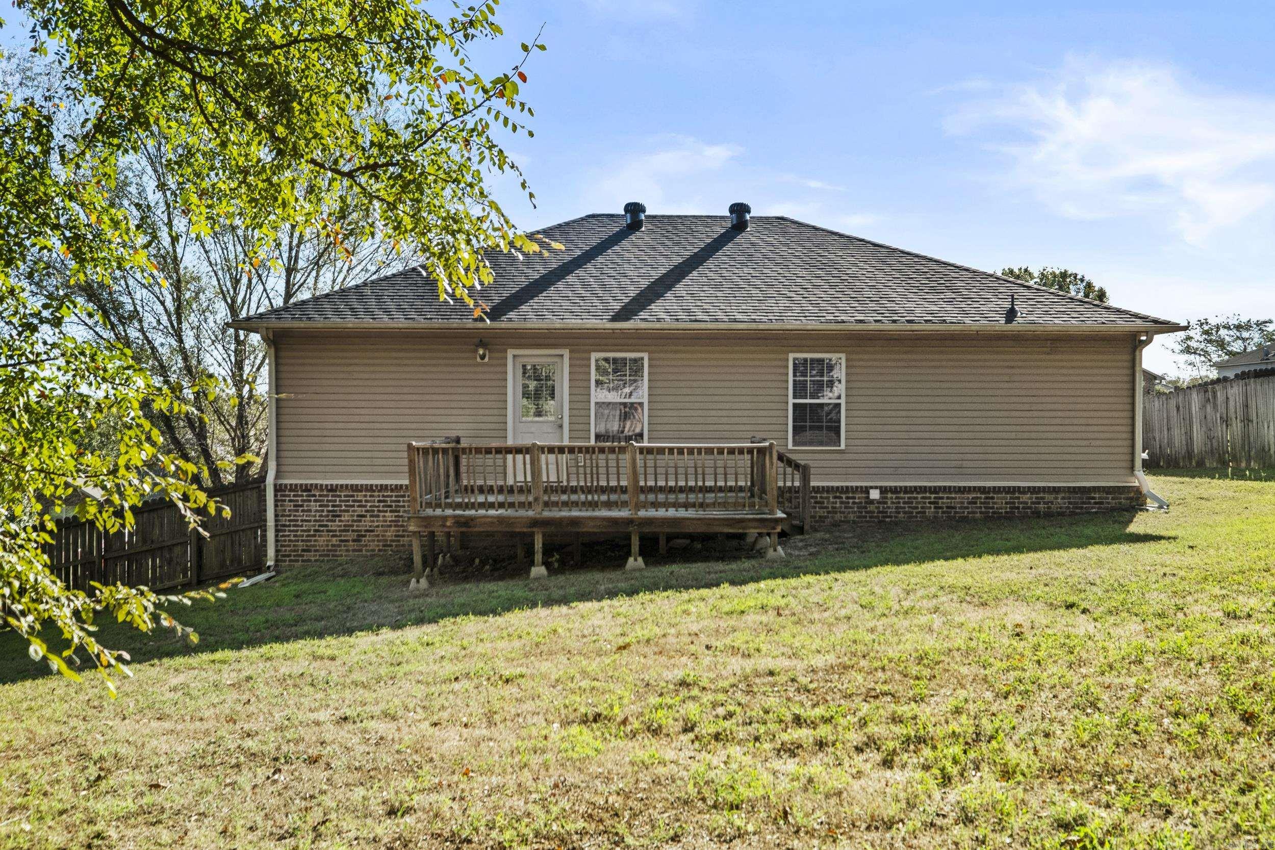 324 Weathering Lane Property Photo 5