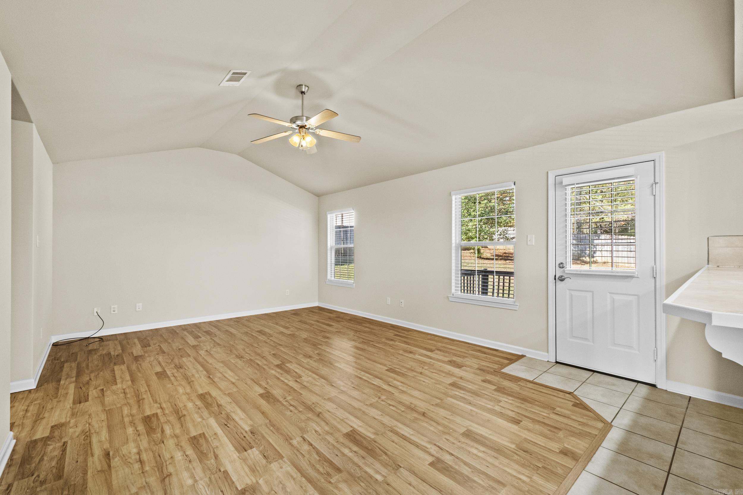 324 Weathering Lane Property Photo 17