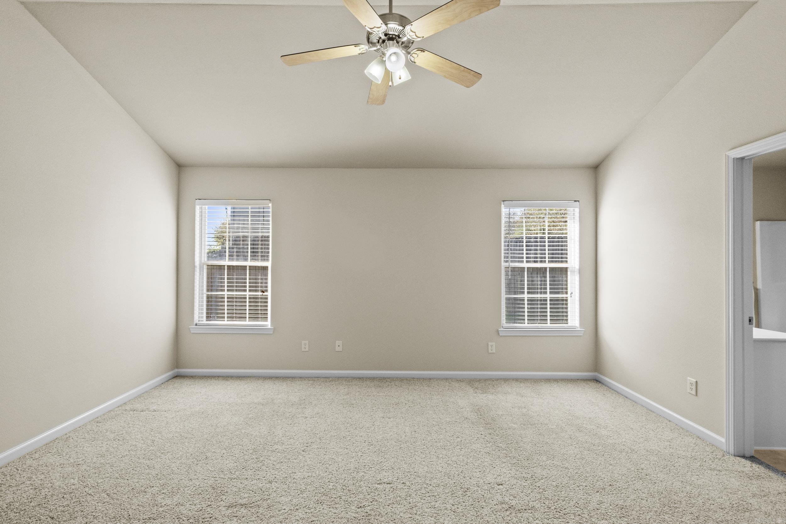 324 Weathering Lane Property Photo 21