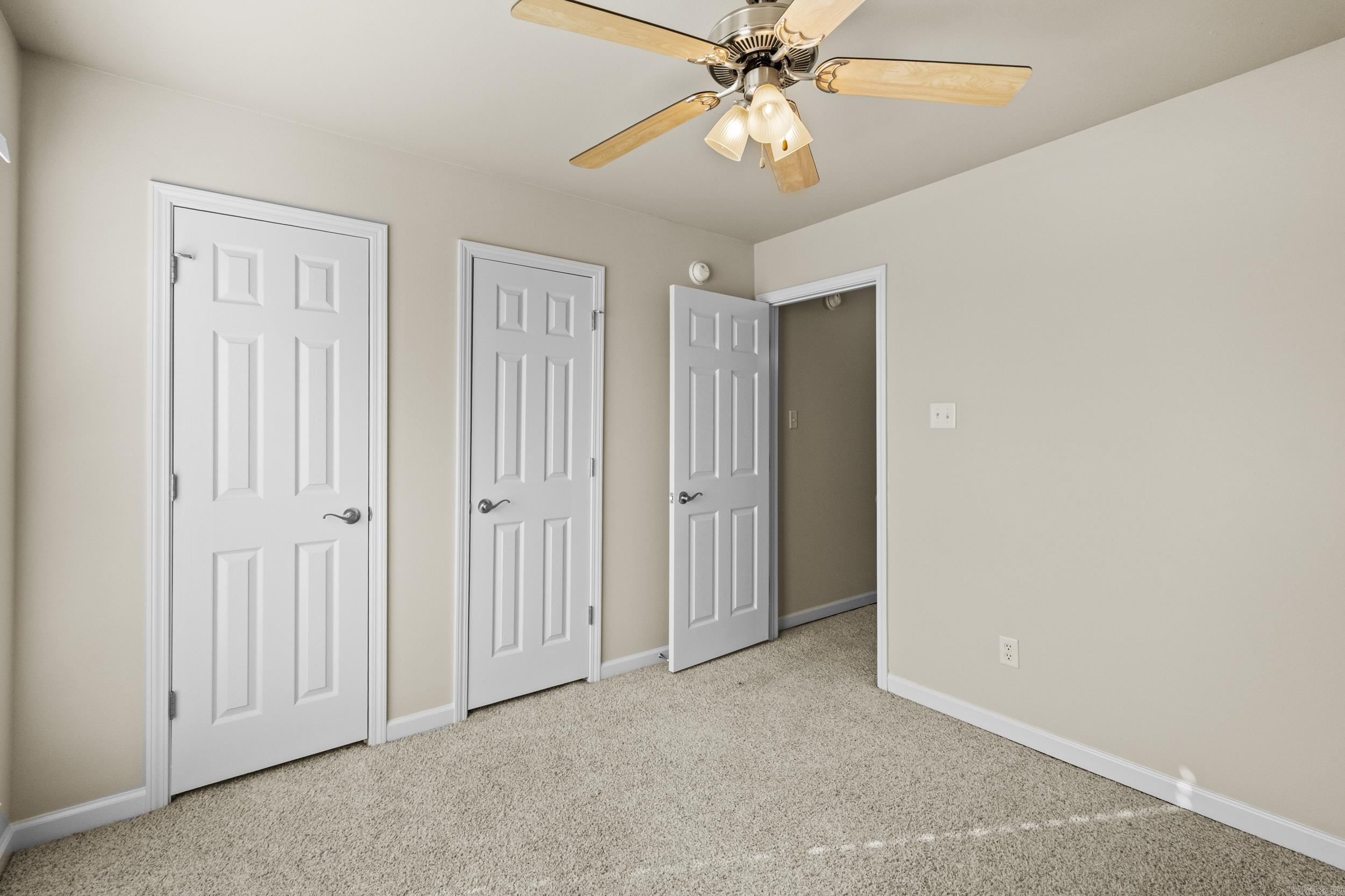 324 Weathering Lane Property Photo 23