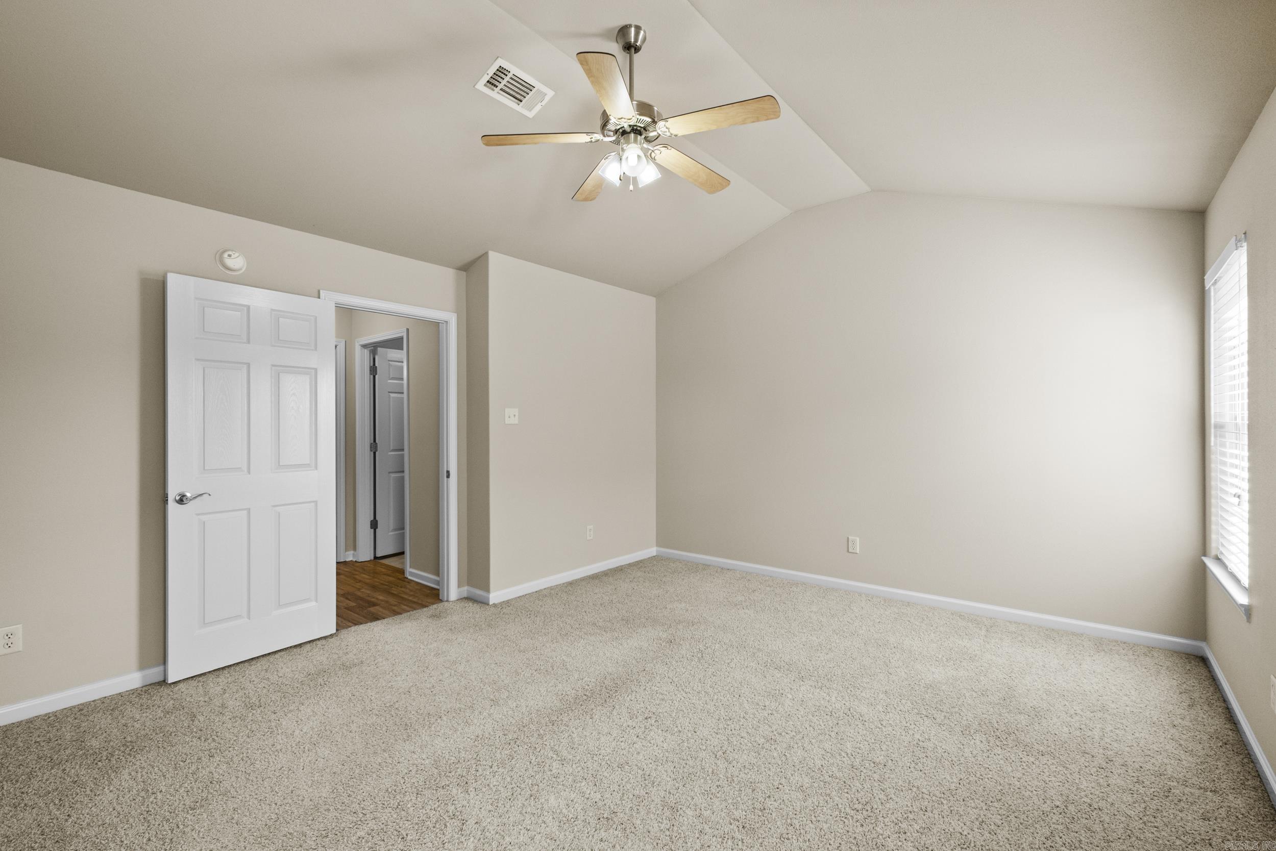 324 Weathering Lane Property Photo 25