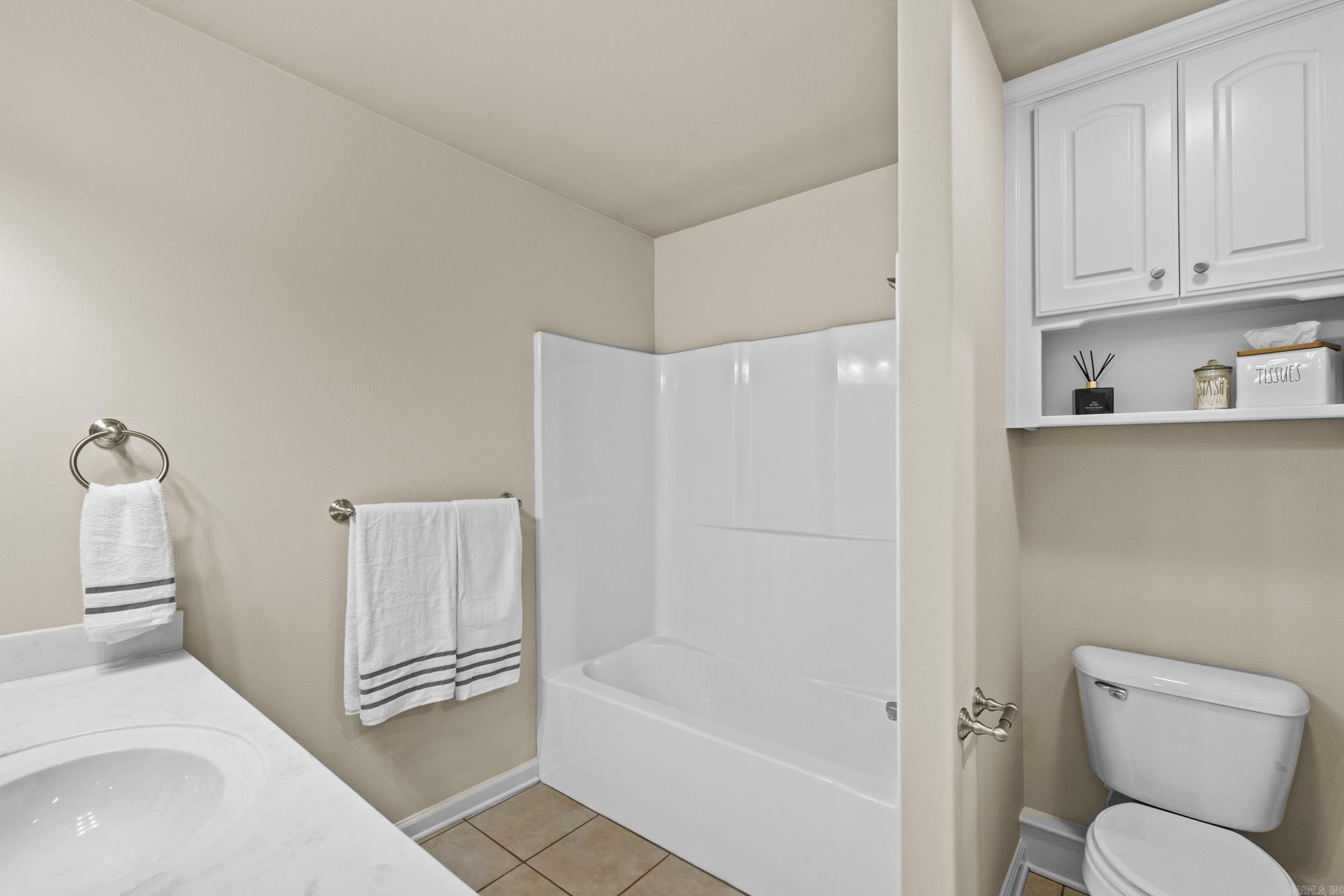324 Weathering Lane Property Photo 26