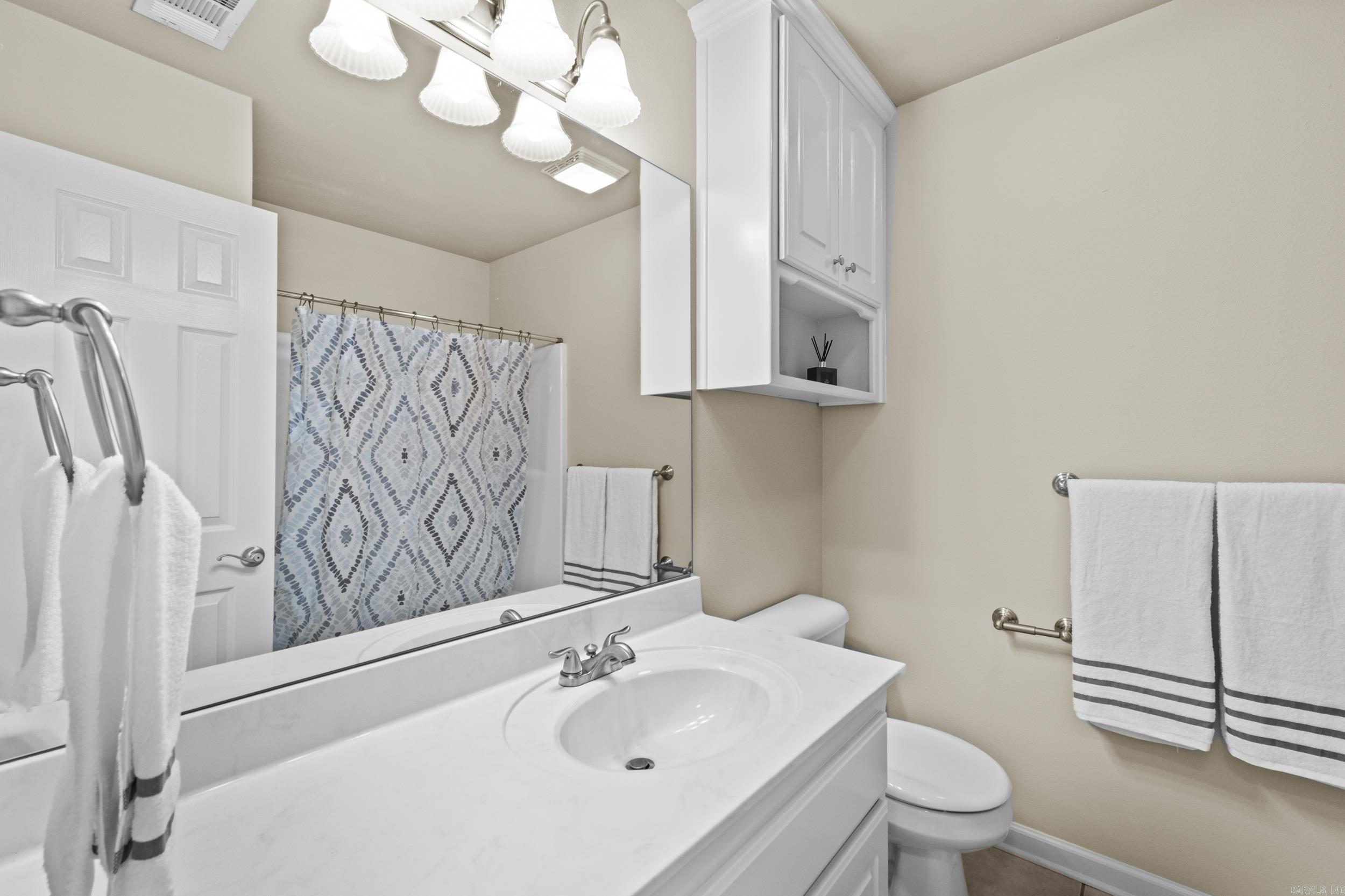 324 Weathering Lane Property Photo 28