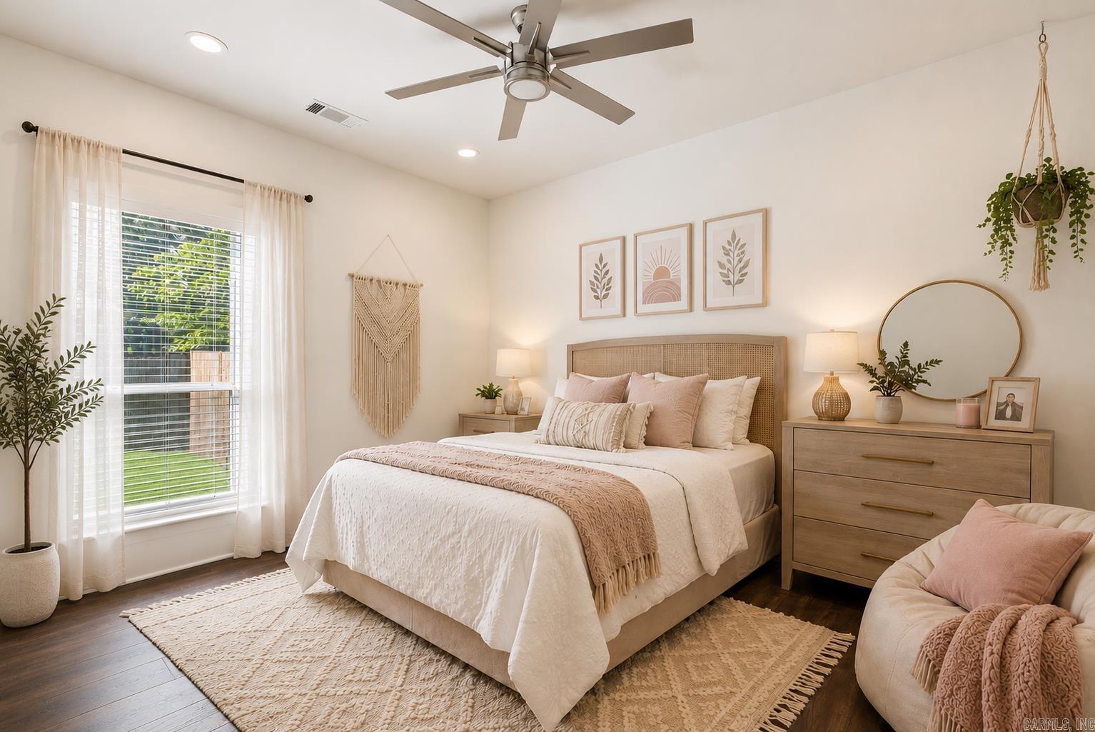 5 Saint Thomas Court Property Photo 15