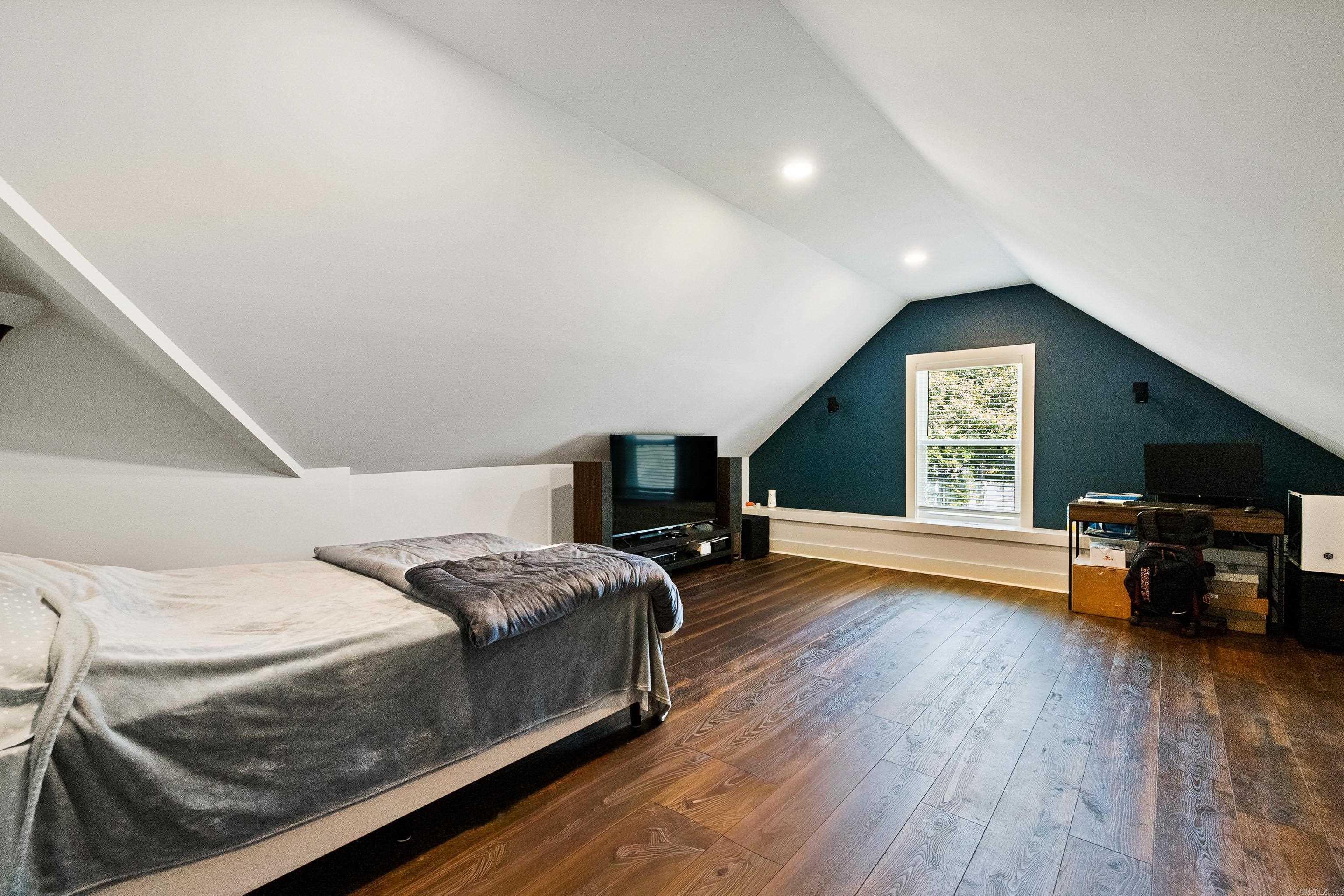 5 Saint Thomas Court Property Photo 21