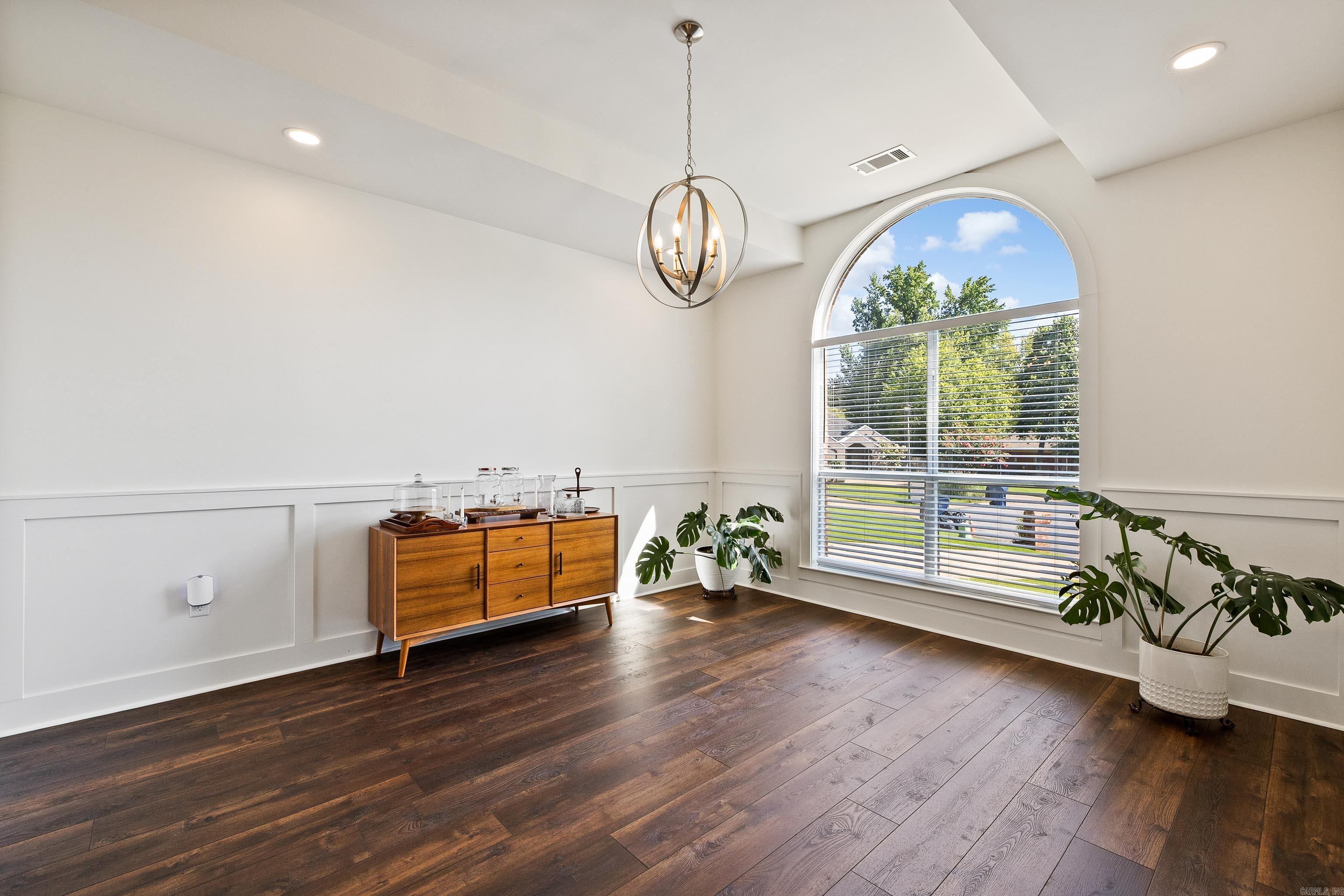 5 Saint Thomas Court Property Photo 31