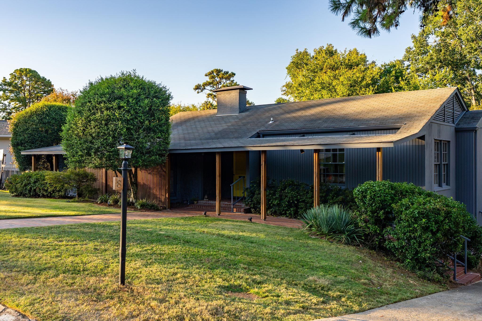 8 Lenon Drive Property Photo 3