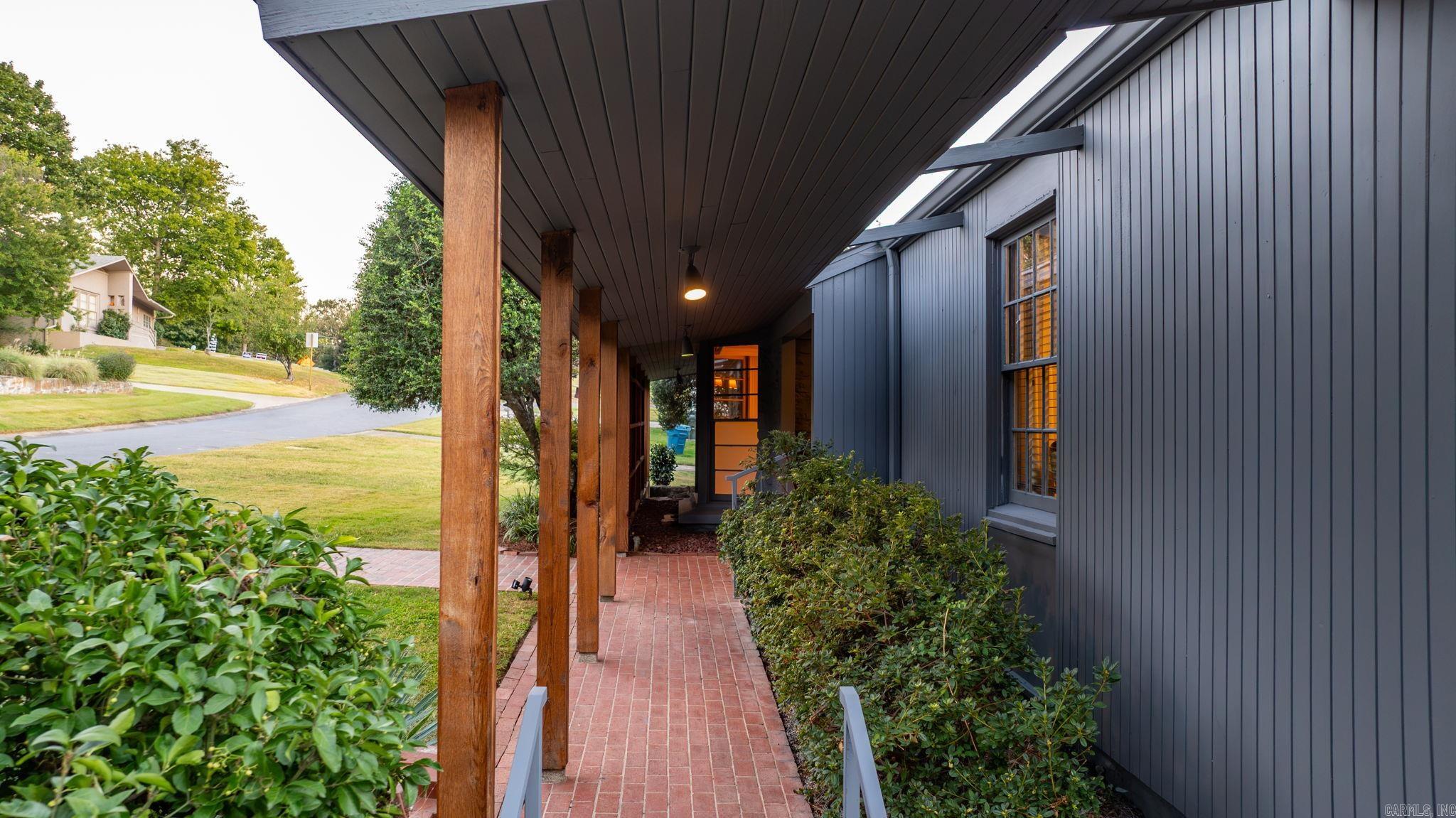8 Lenon Drive Property Photo 5