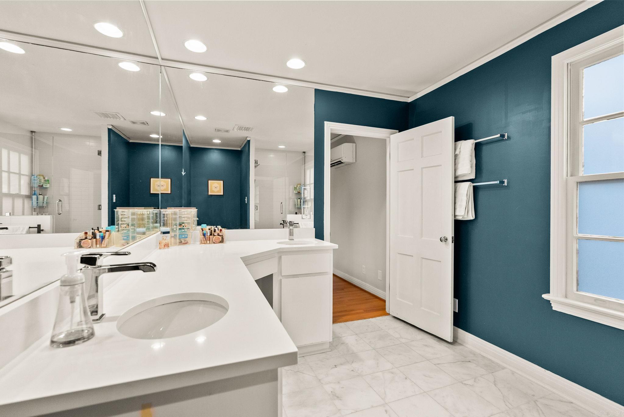 8 Lenon Drive Property Photo 24