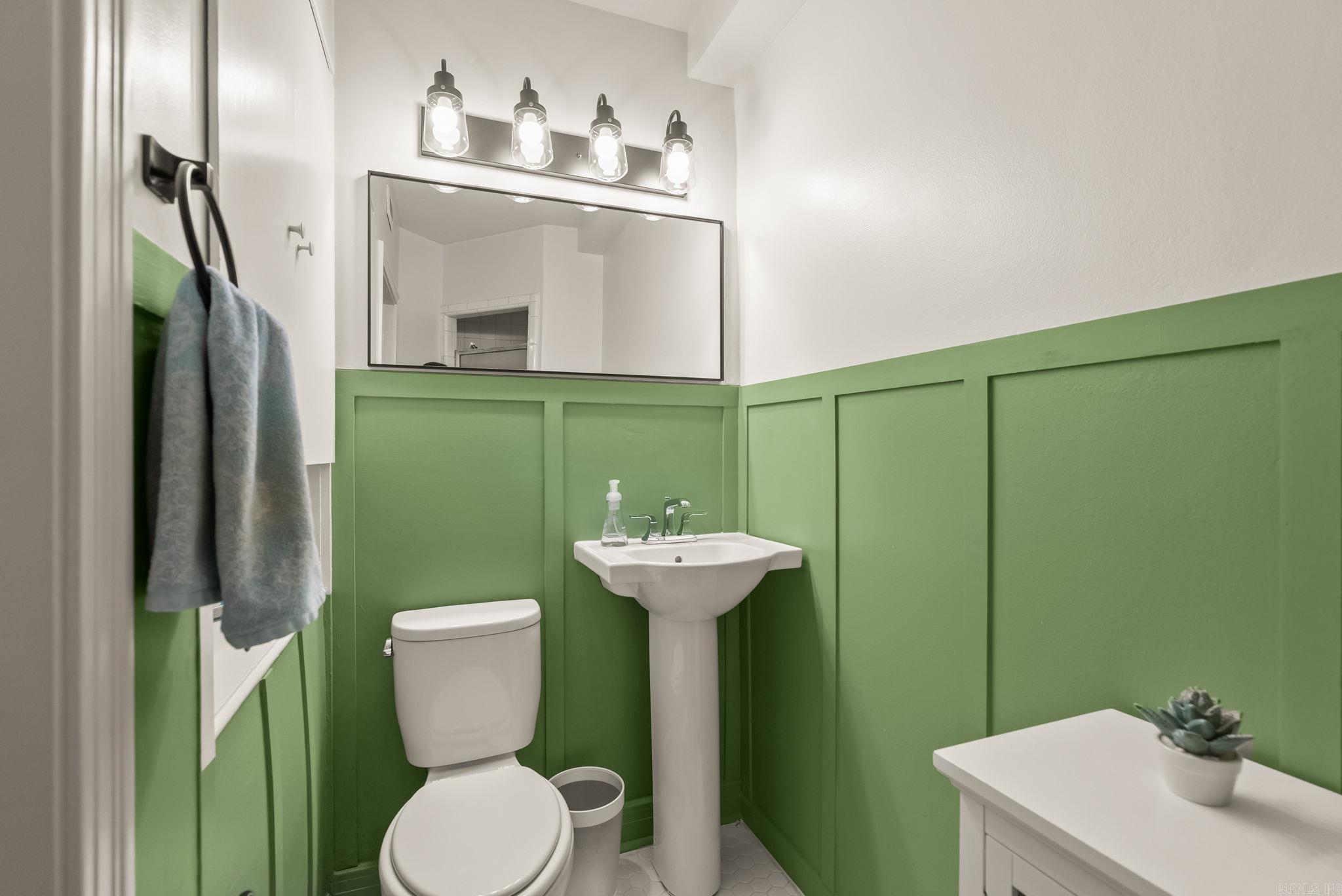 8 Lenon Drive Property Photo 34