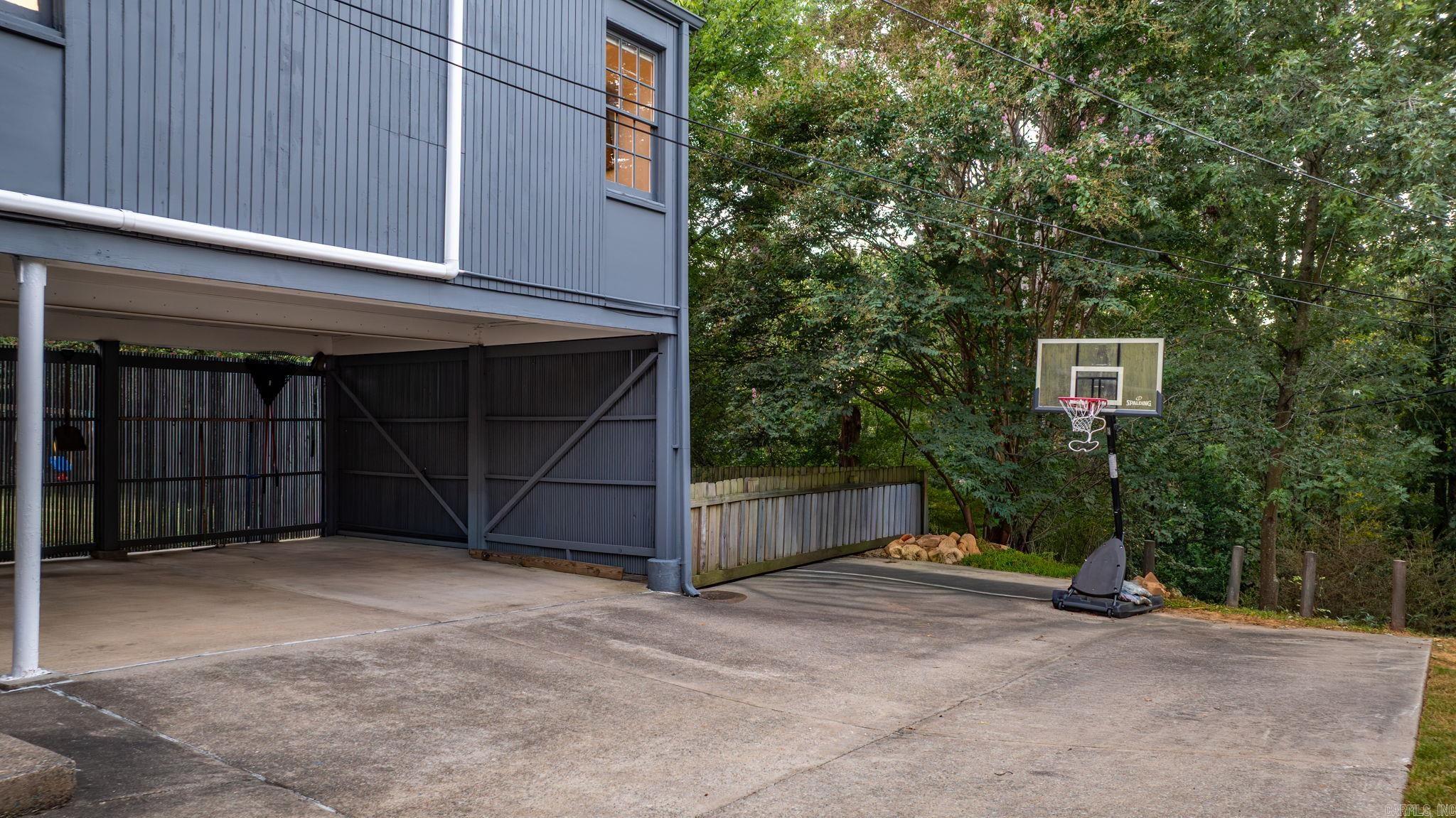 8 Lenon Drive Property Photo 48