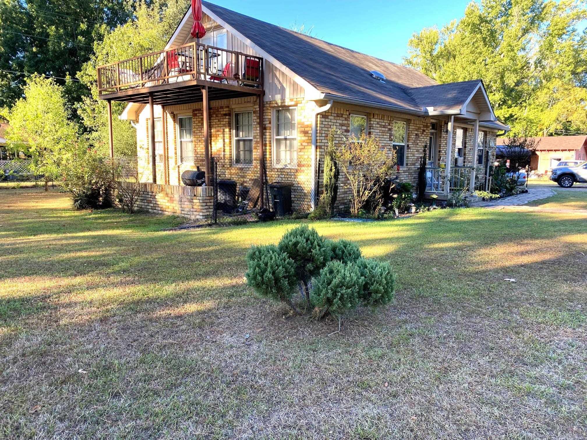 1221 Rankin St Avenue Property Photo 3