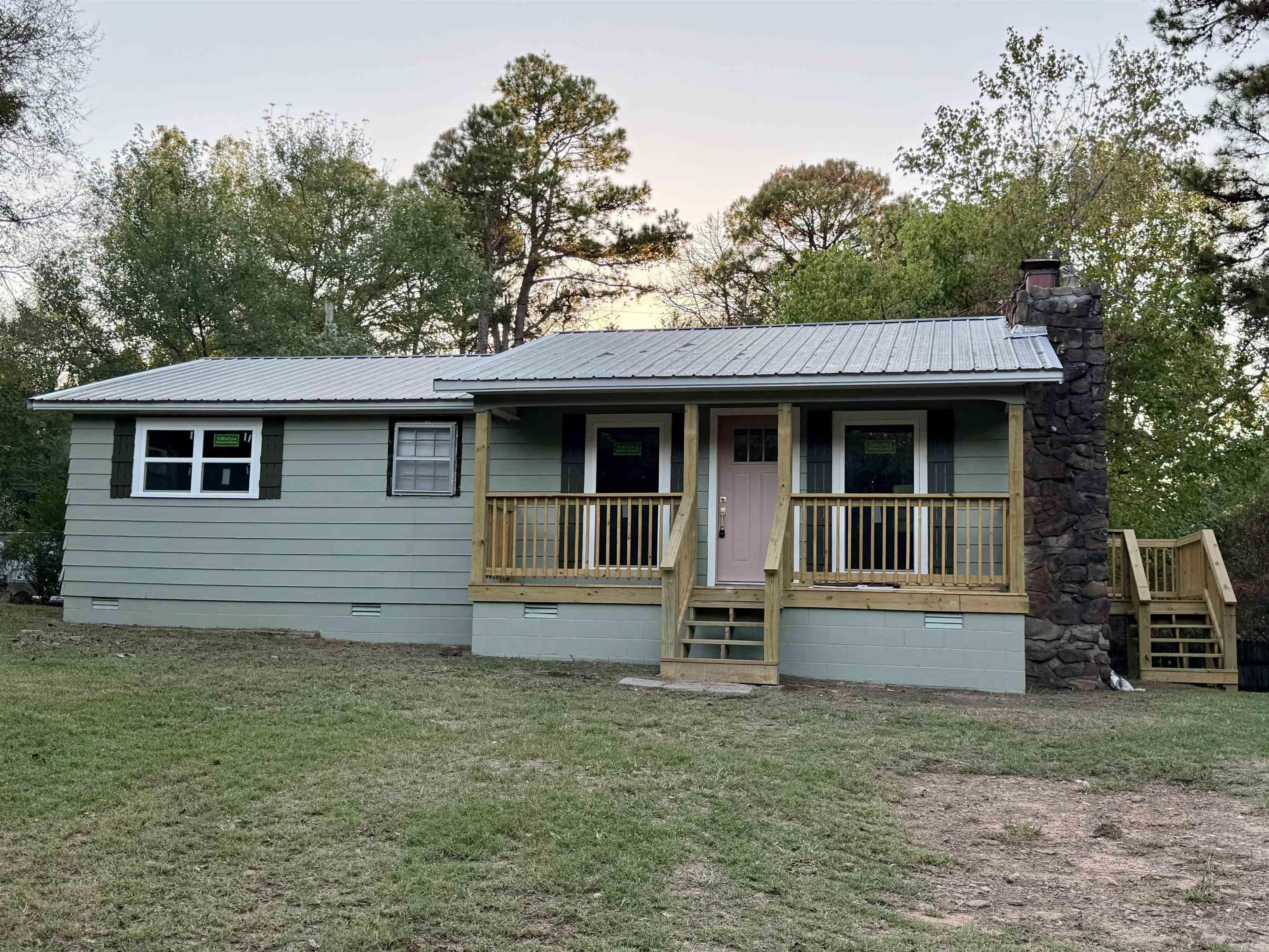 1684 County Road 3550 Property Photo 1
