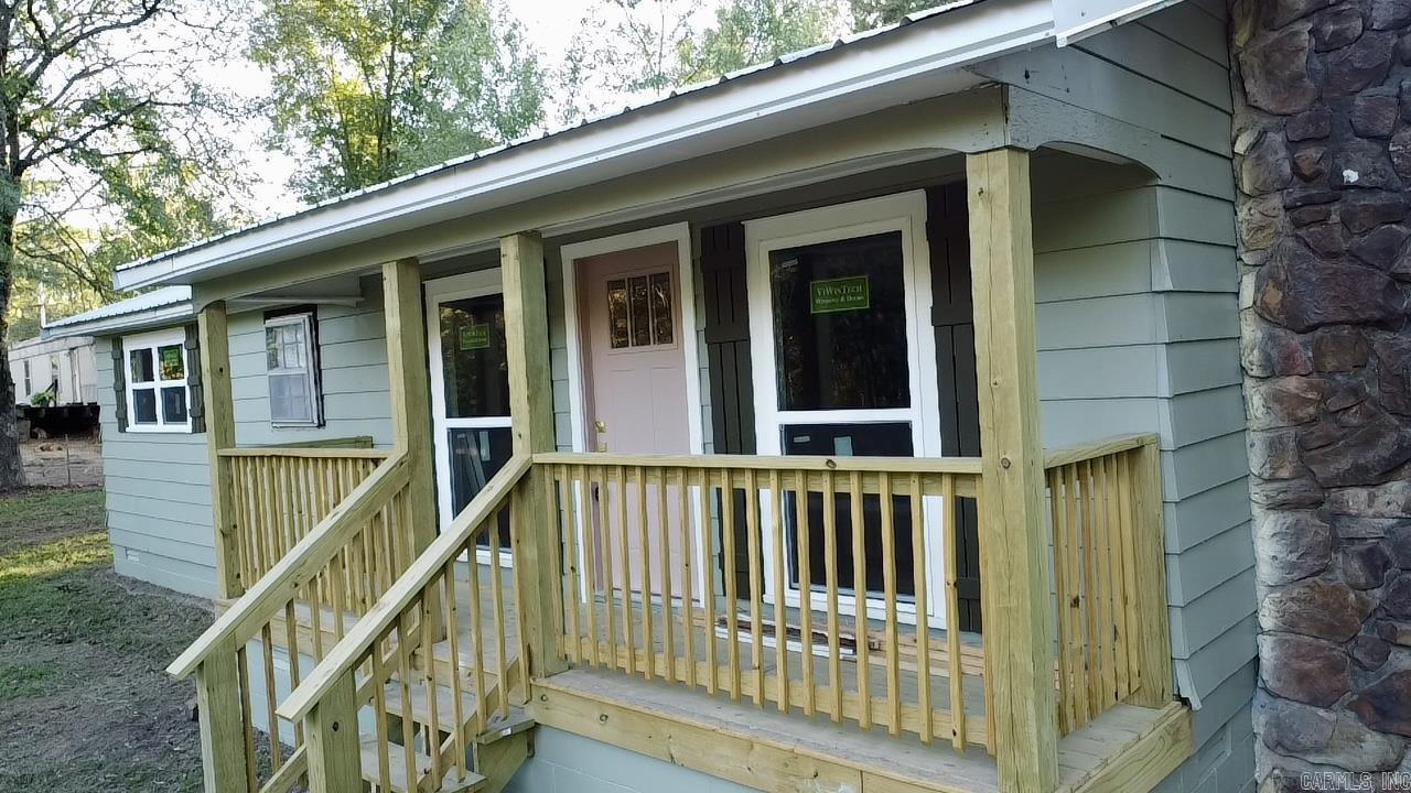 1684 County Road 3550 Property Photo 3
