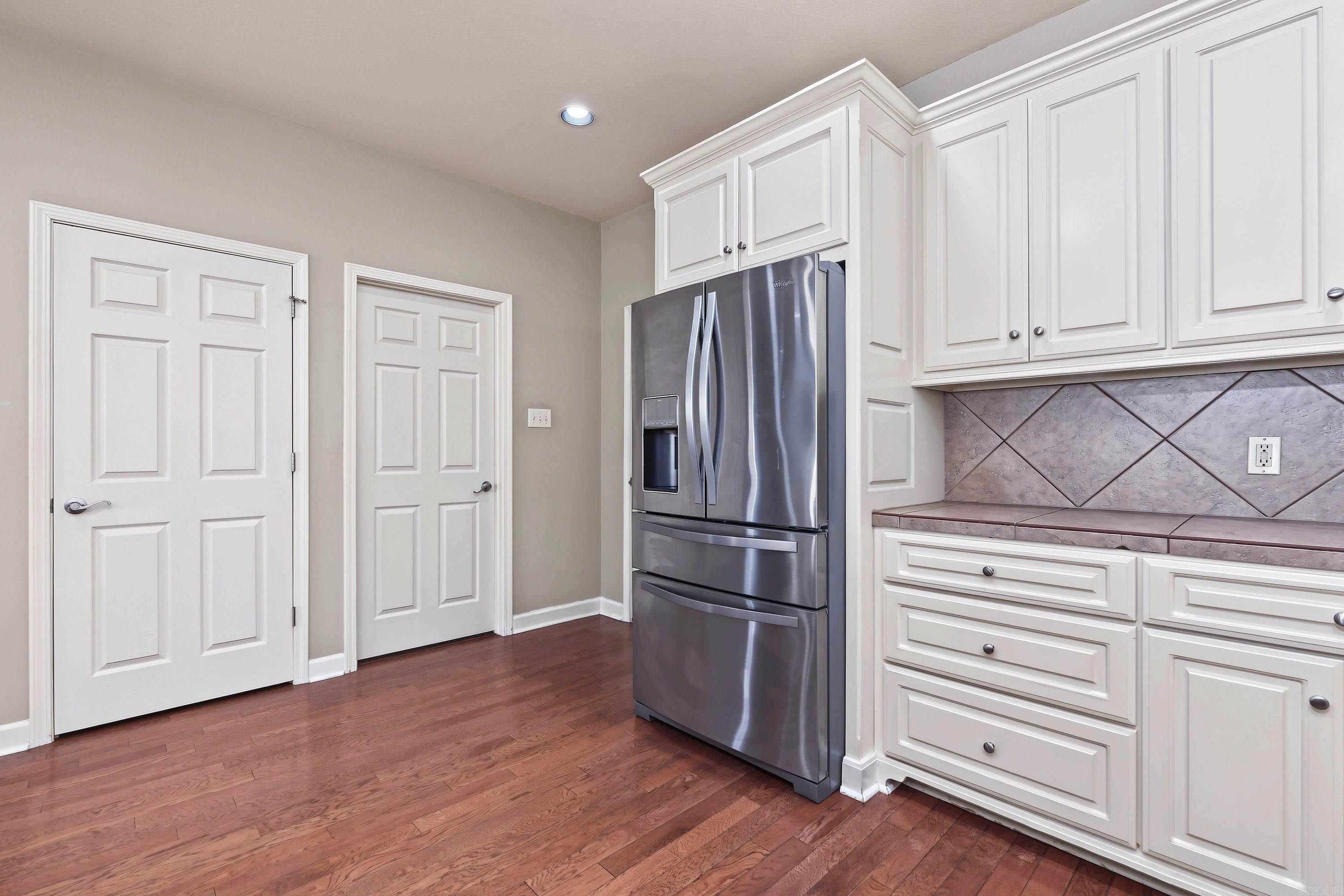 1306 Stagecoach Village Property Photo 11