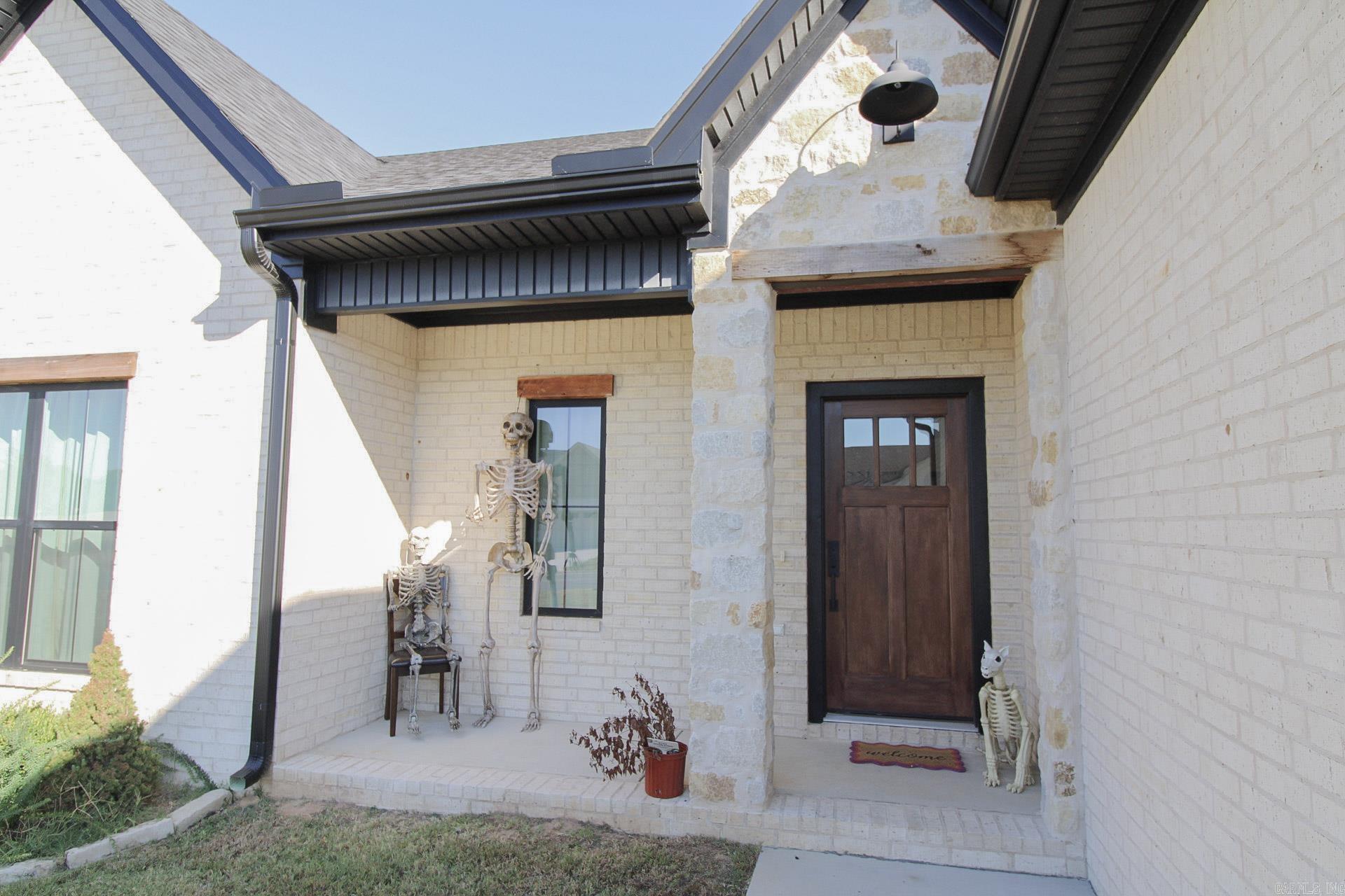 5 Songbird Cove Property Photo 2