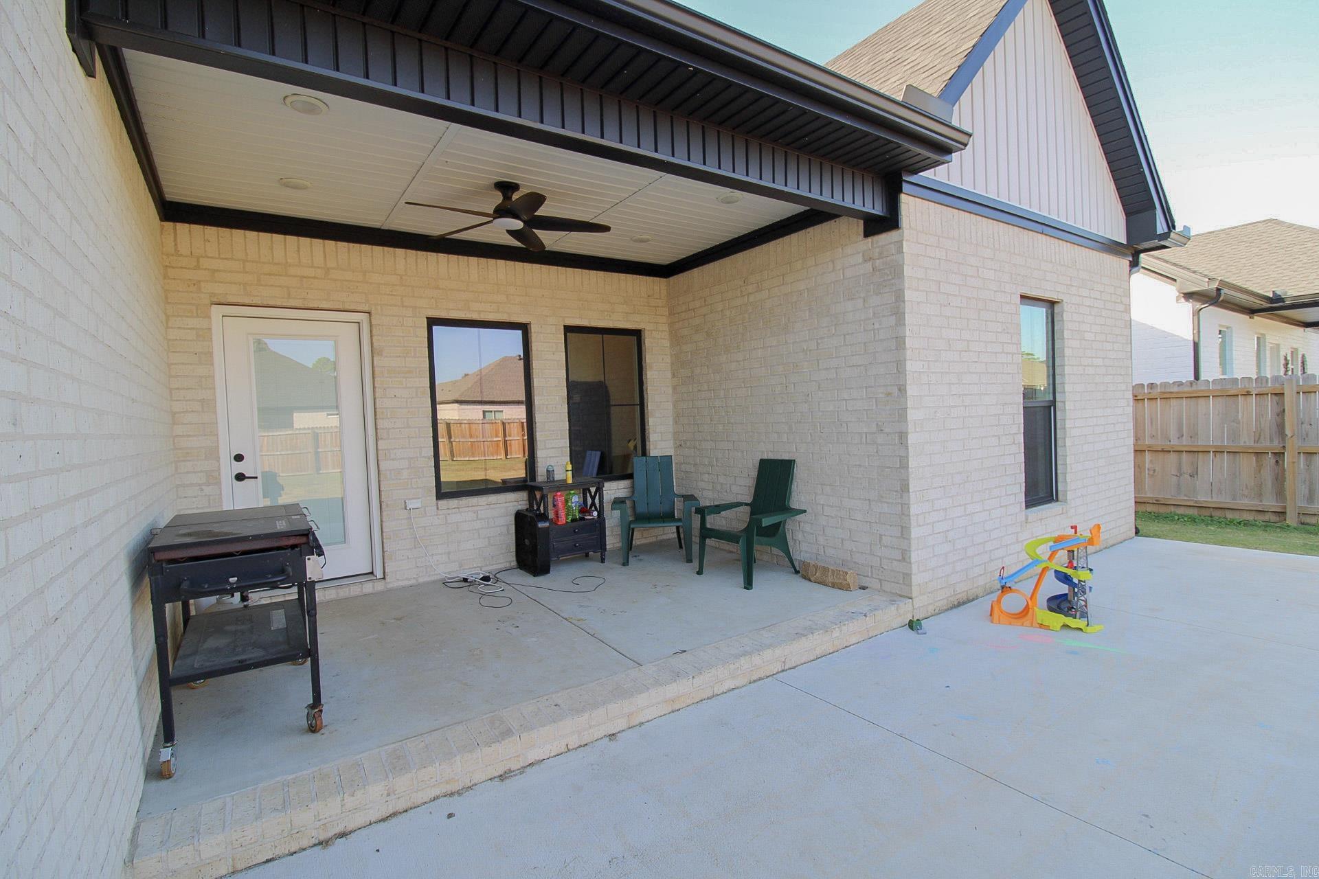 5 Songbird Cove Property Photo 22