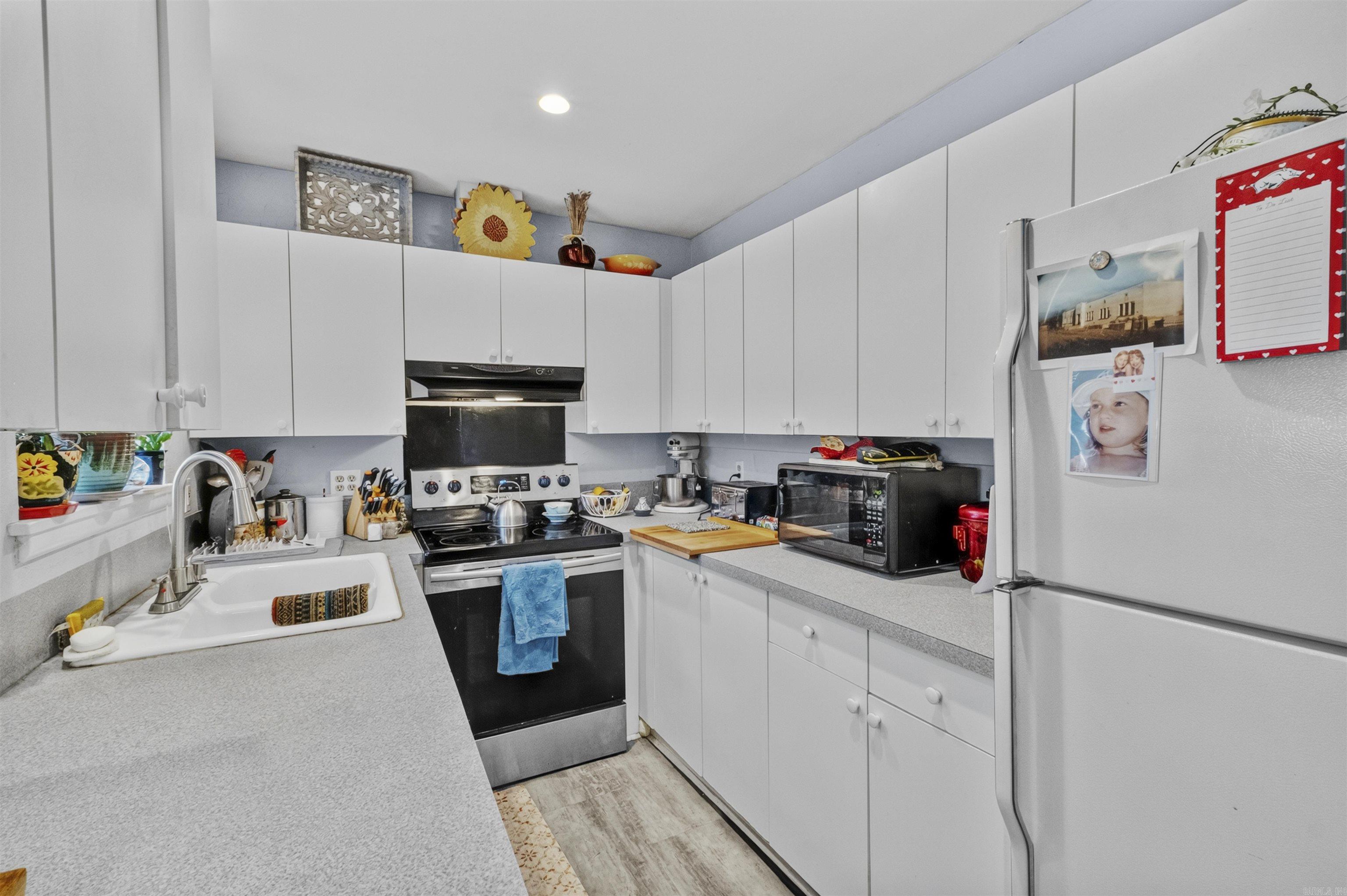5101 Oaklawn Drive Property Photo 14