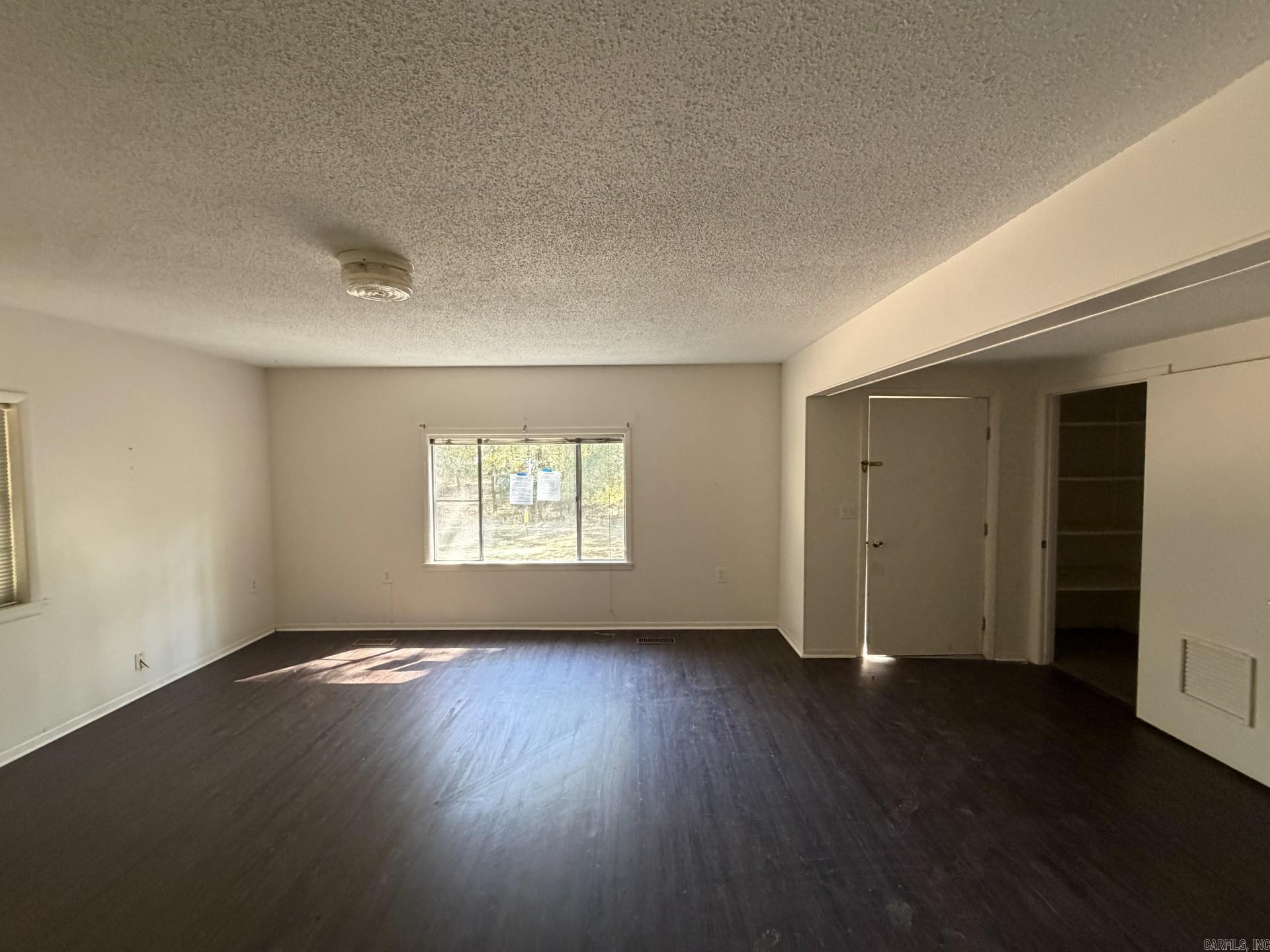4638 Beaty Road Property Photo 2