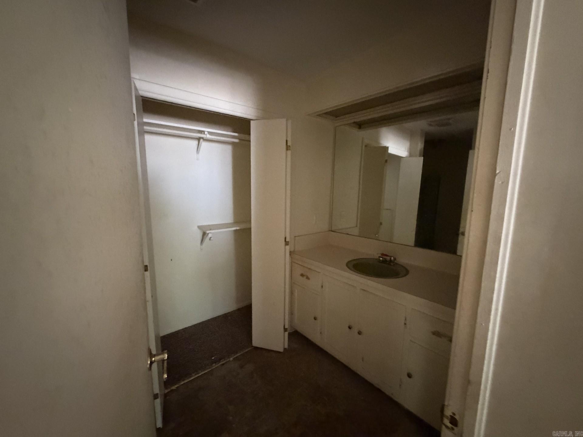 4638 Beaty Road Property Photo 8