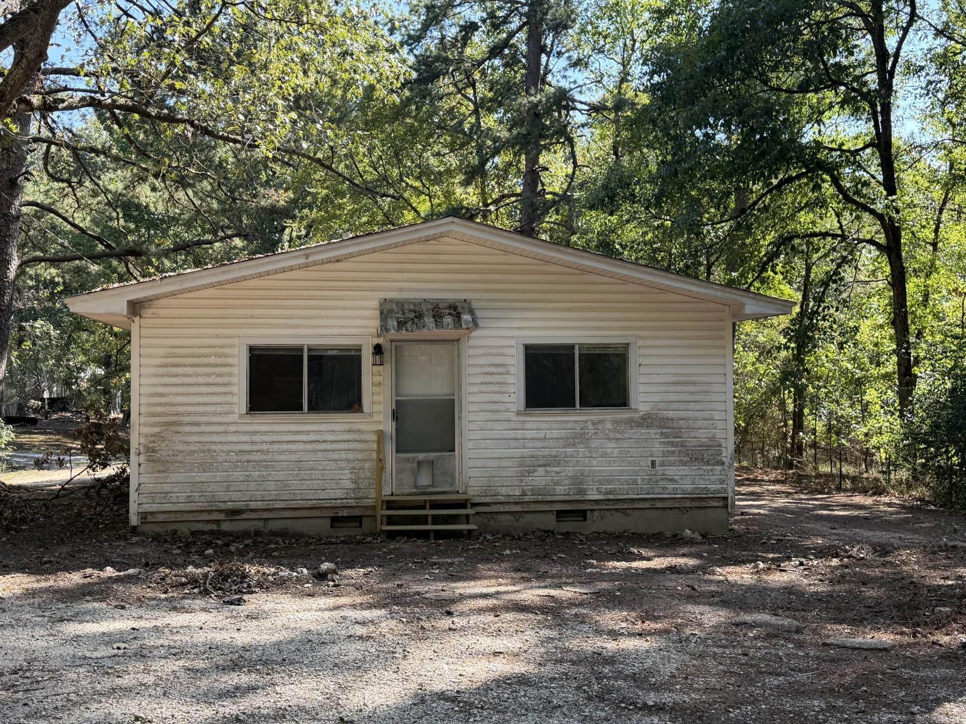 4638 Beaty Road Property Photo 10