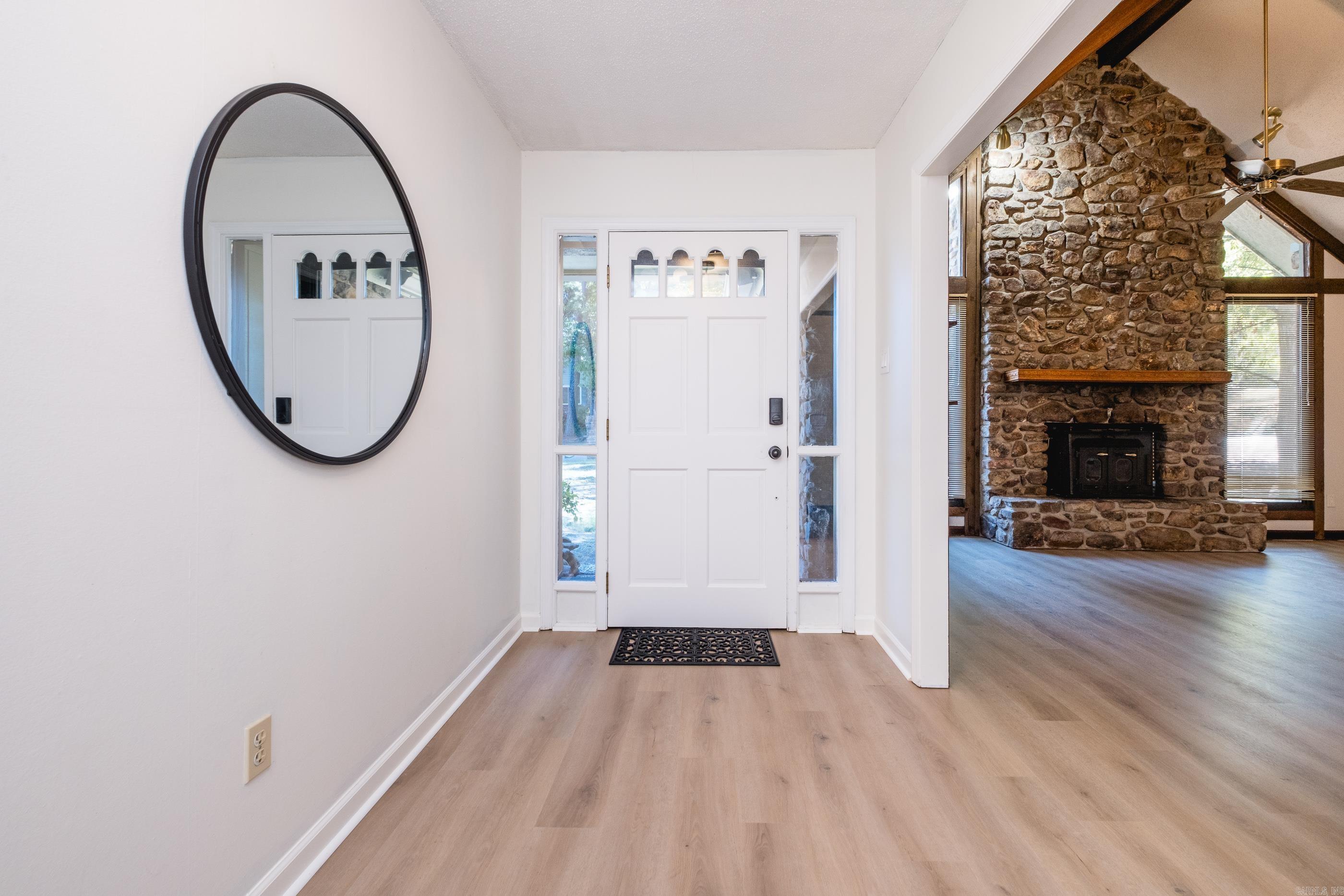 11004 Dogwood Cove Property Photo 3